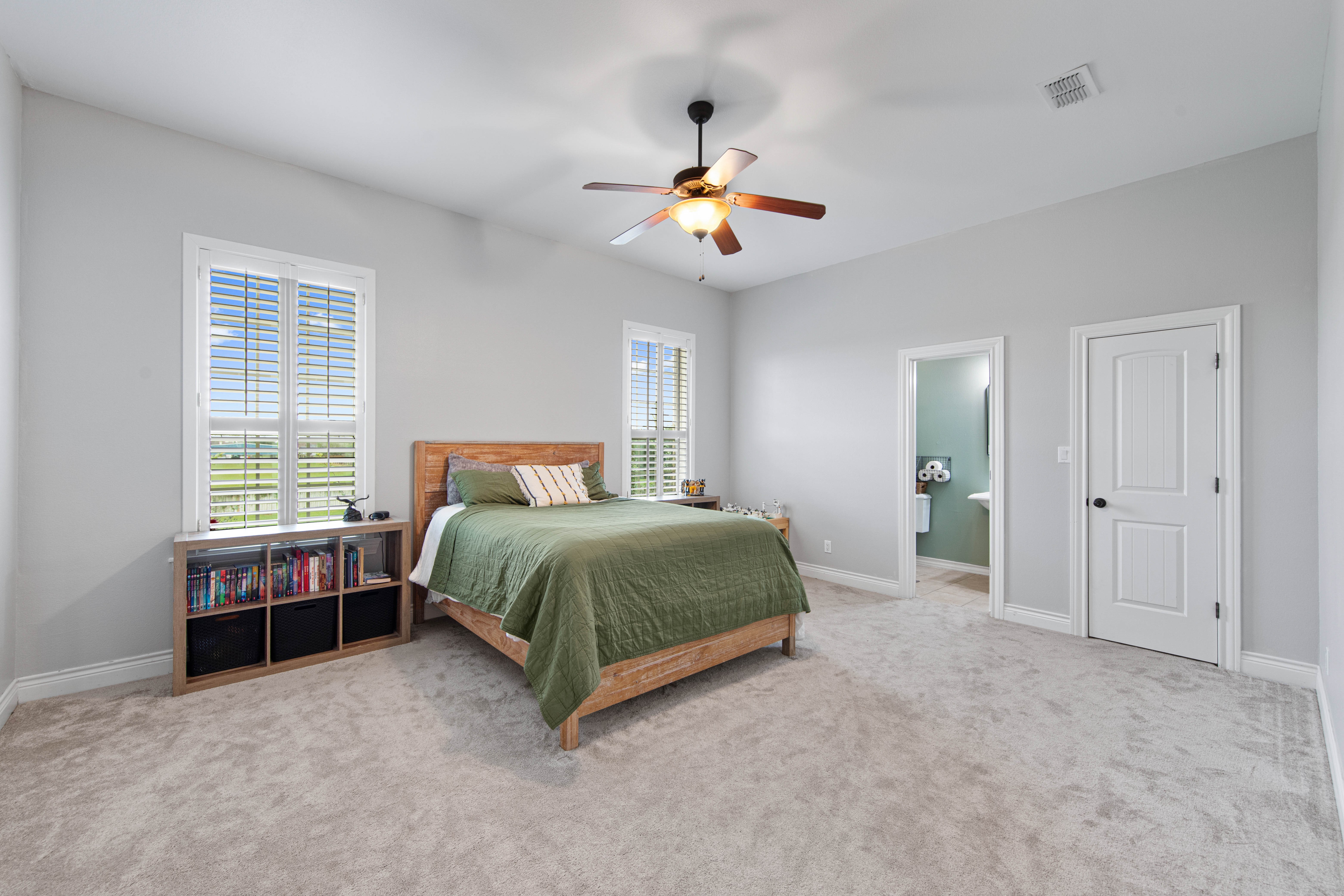 14847 Valencia Circle South, Harlingen, Texas, 78552, United States, 5 Bedrooms Bedrooms, ,7 BathroomsBathrooms,Residential,For Sale,14847 Valencia Circle South,1683740
