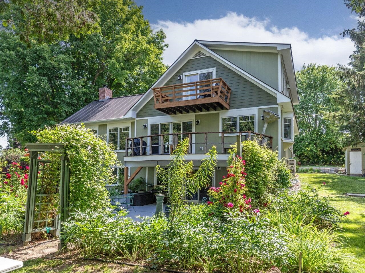 Addison, Vermont, 05491, United States, 3 Bedrooms Bedrooms, ,Residential,For Sale,1883250