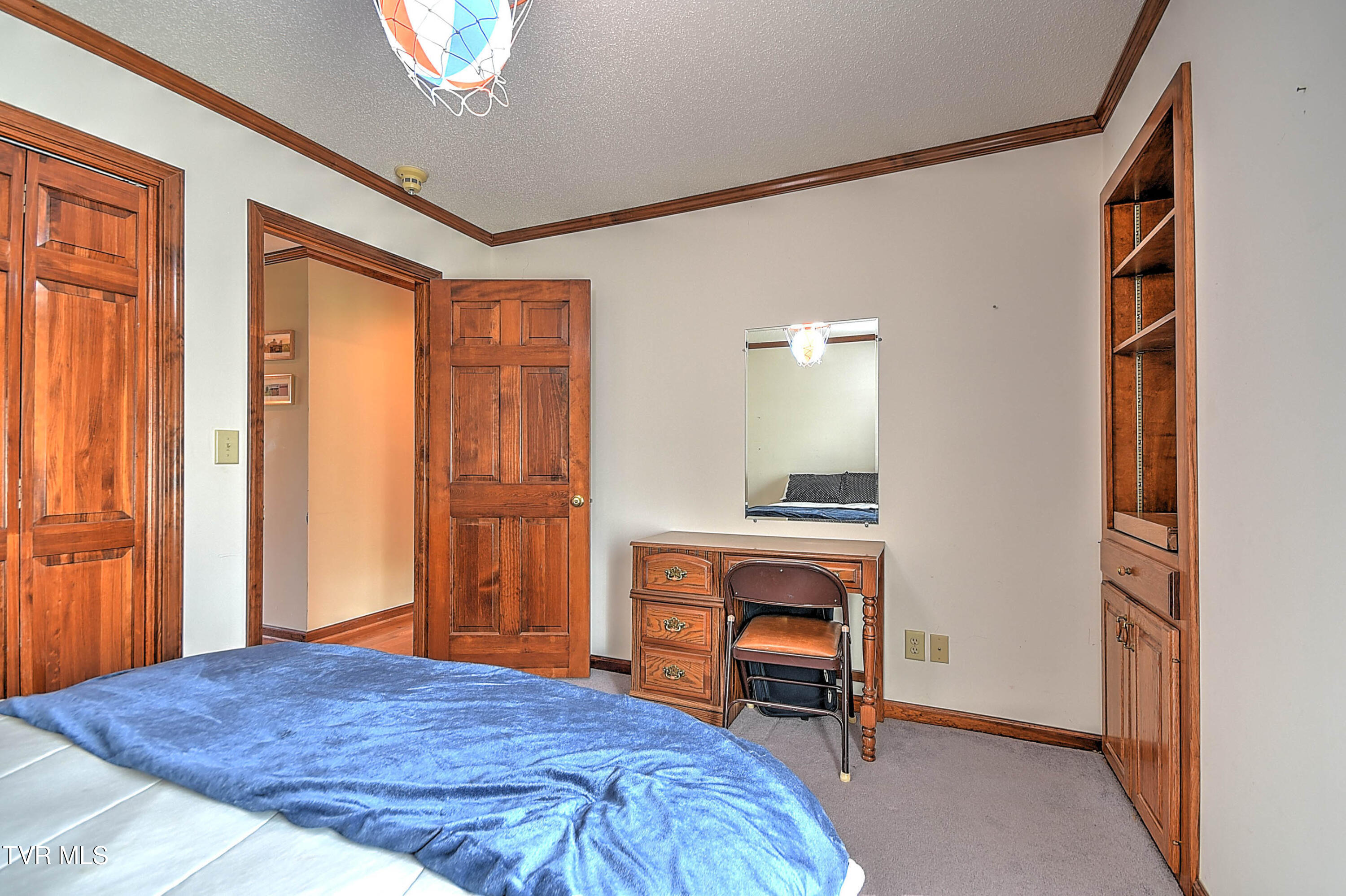 Greeneville, Tennessee, 37745, United States, 4 Bedrooms Bedrooms, ,4 BathroomsBathrooms,Residential,For Sale,1899304
