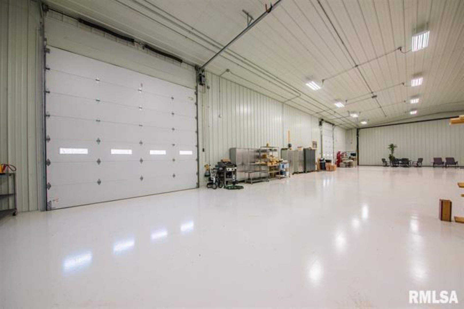 Cobden, Illinois, 62920, United States, 2 Bedrooms Bedrooms, ,2 BathroomsBathrooms,Residential,For Sale,2009270