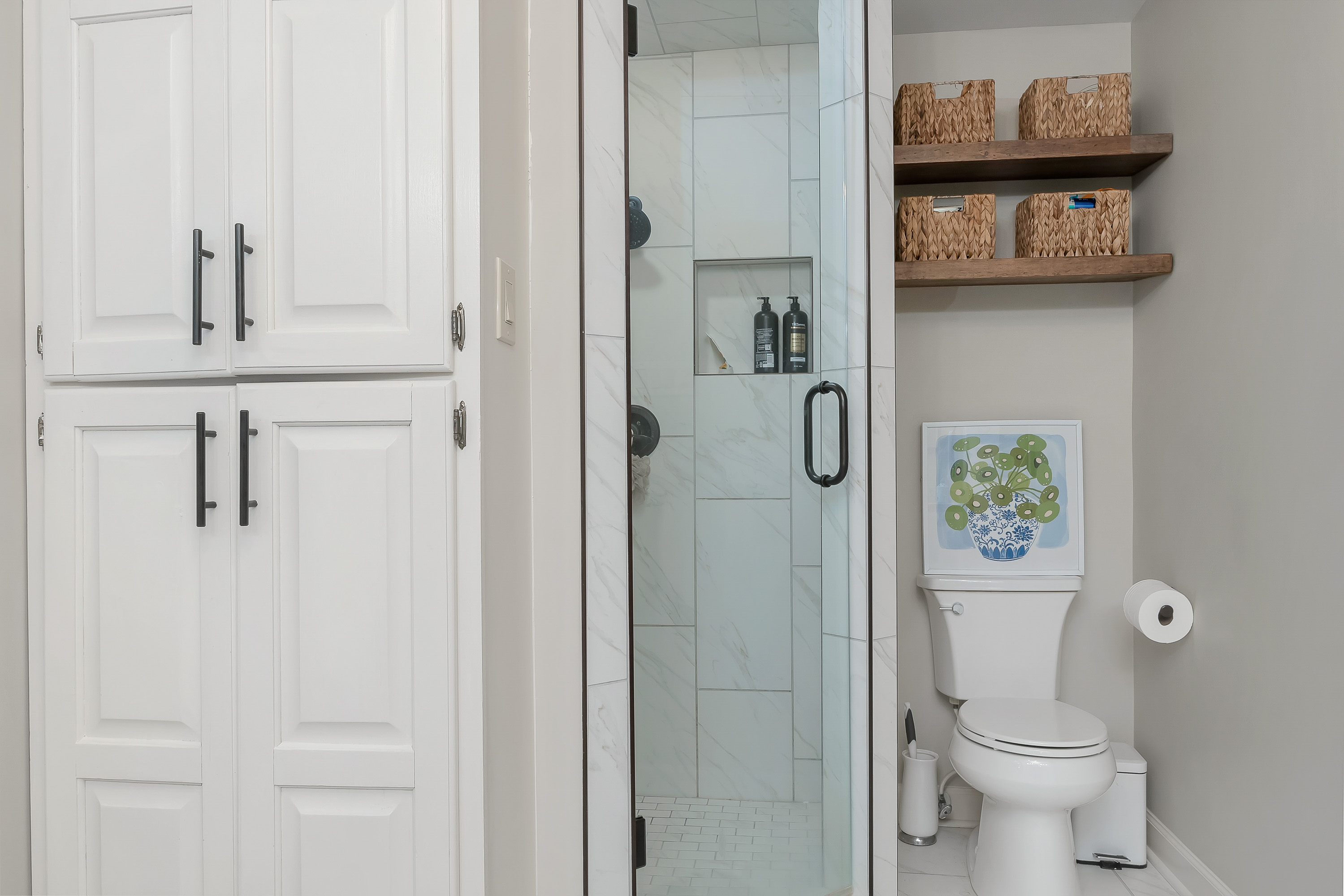 Jonesboro, Arkansas, 72401, United States, 4 Bedrooms Bedrooms, ,4 BathroomsBathrooms,Residential,For Sale,1961843