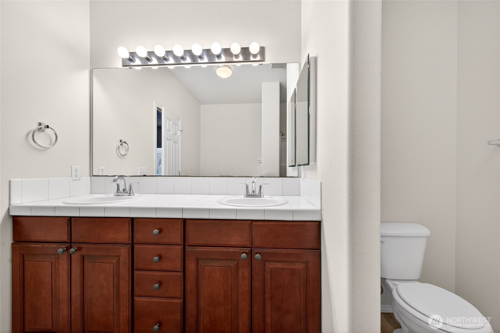 Monroe, Washington, 98272, United States, 3 Bedrooms Bedrooms, ,3 BathroomsBathrooms,Residential,For Sale,2008505