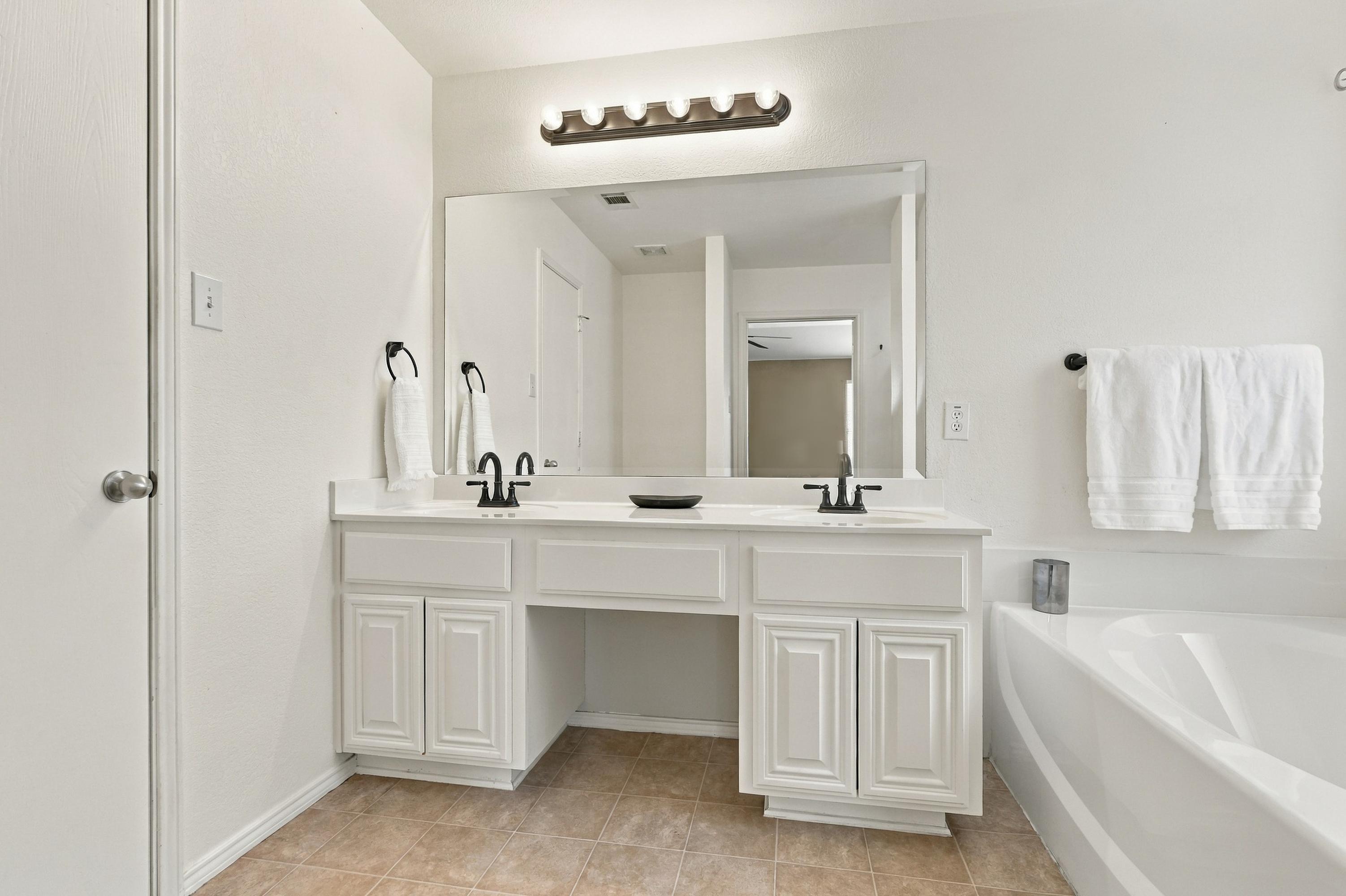  2325 Wakecrest Drive, Fort Worth, TX, 76108 - 物件實景