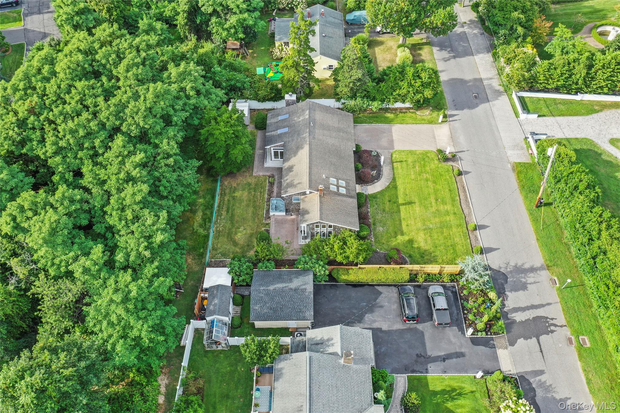 East Patchogue, New York, 11772, United States, 3 Bedrooms Bedrooms, ,2 BathroomsBathrooms,Residential,For Sale,1902442