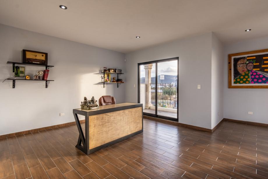 San Miguel de Allende, Guanajuato, 37749, Mexico, 5 Bedrooms Bedrooms, ,5 BathroomsBathrooms,Residential,For Sale,1684352