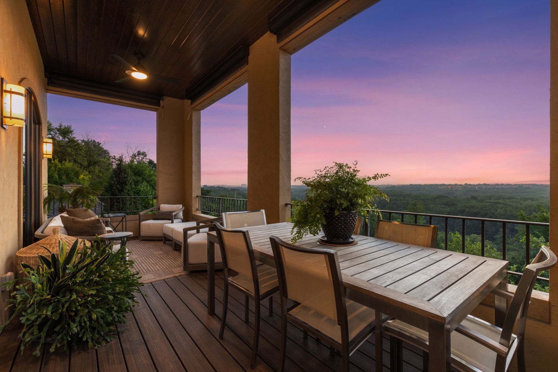  Extraordinary Living with Panoramic River Valley Views - 物件實景
