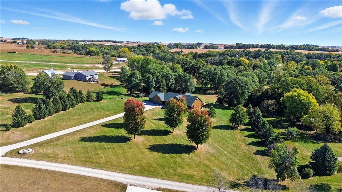 Independence, Iowa, 50644, United States, 3 Bedrooms Bedrooms, ,2 BathroomsBathrooms,Residential,For Sale,1982110