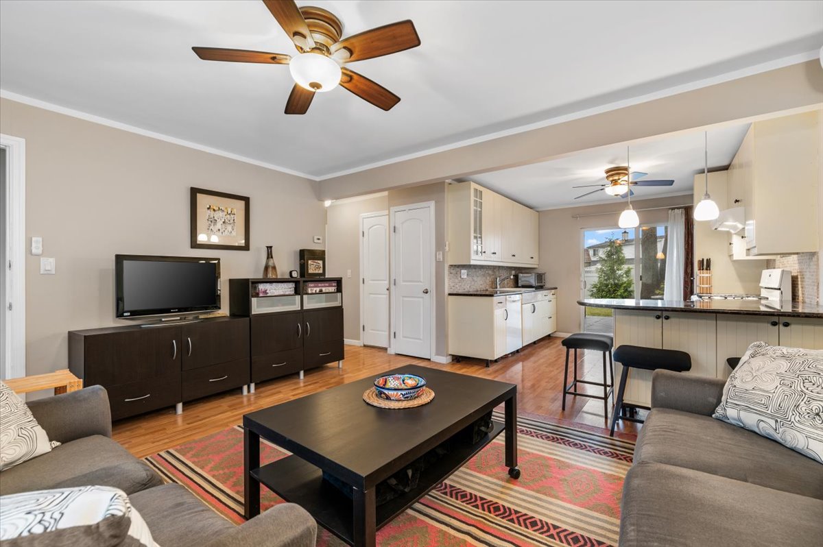 Massapequa, New York, 11758, United States, 5 Bedrooms Bedrooms, ,2 BathroomsBathrooms,Residential,For Sale,1930623