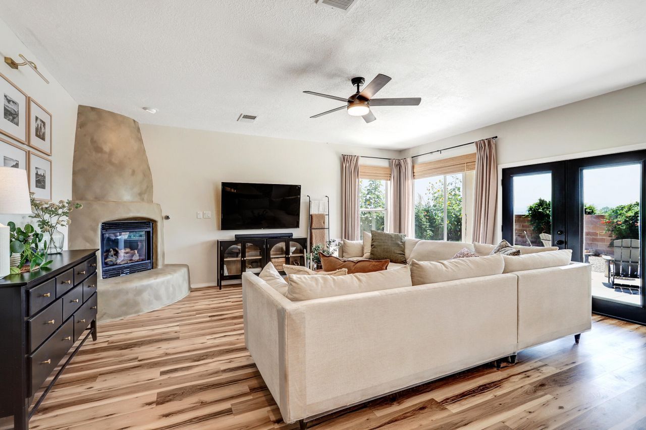 Albuquerque, New Mexico, 87114, United States, 4 Bedrooms Bedrooms, ,3 BathroomsBathrooms,Residential,For Sale,1917819