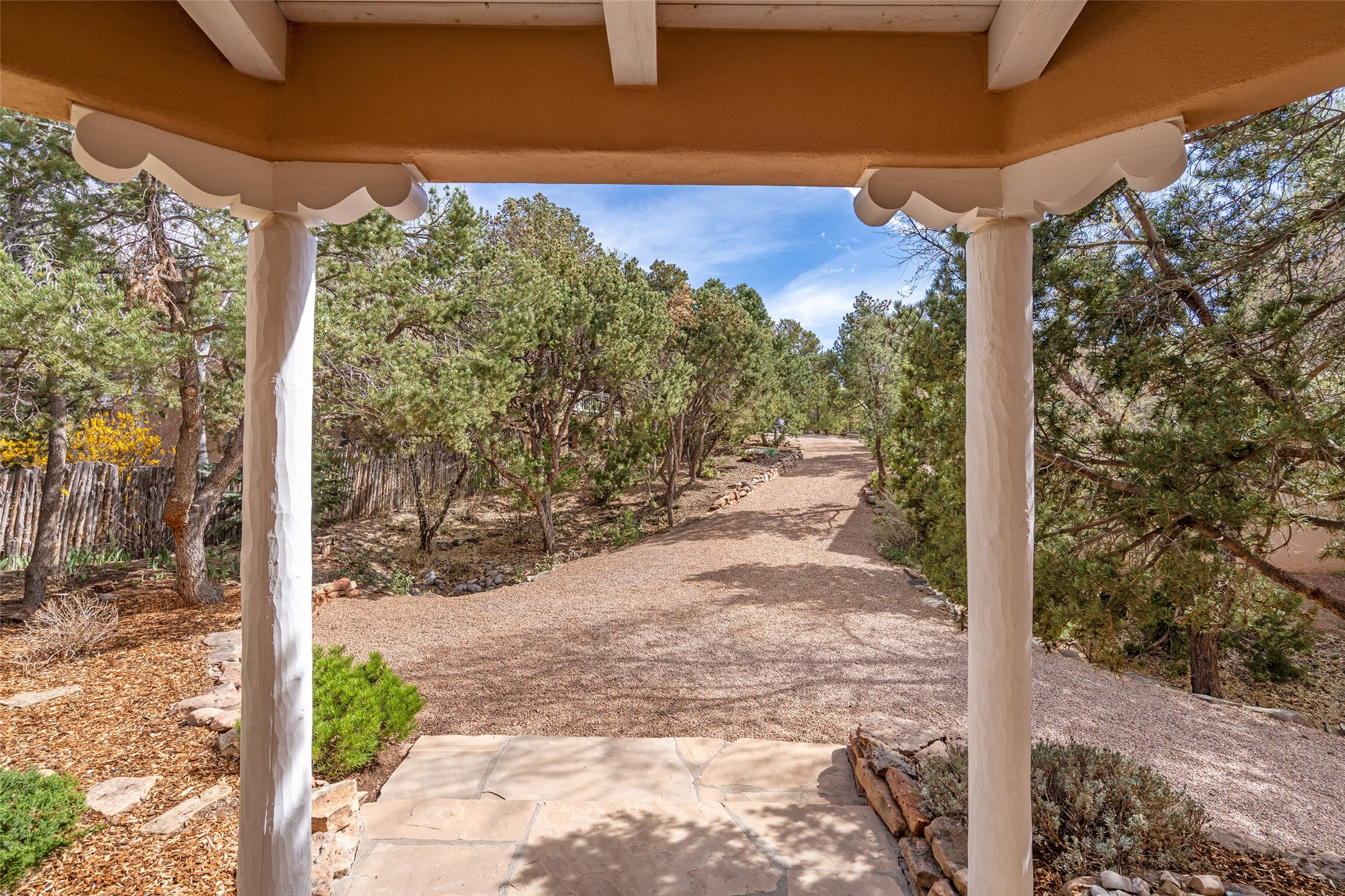  773 Aspen Compound - 物件實景