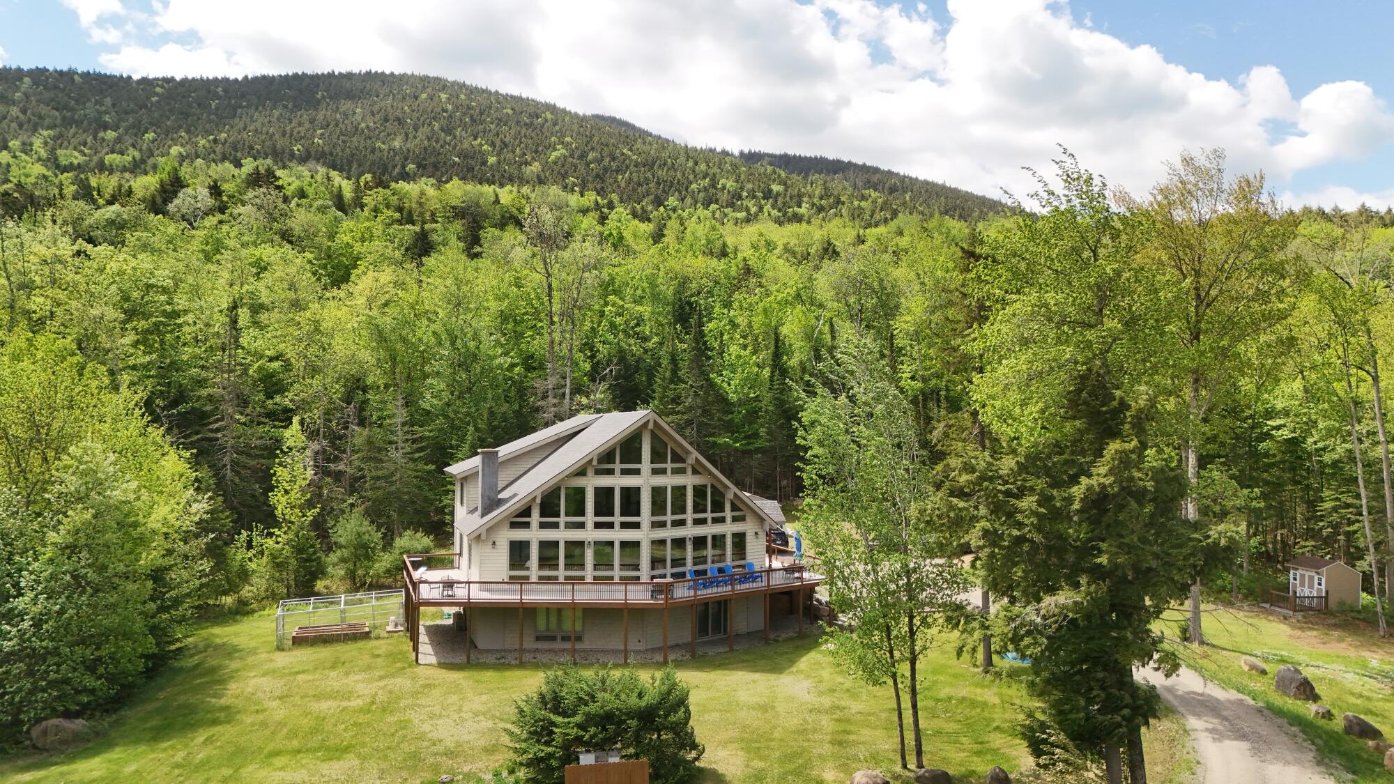 9977 Nys Rt 9n, Keene, New York, 12942, United States, 5 Bedrooms Bedrooms, ,4 BathroomsBathrooms,Residential,For Sale,9977 Nys Rt 9n,1628513