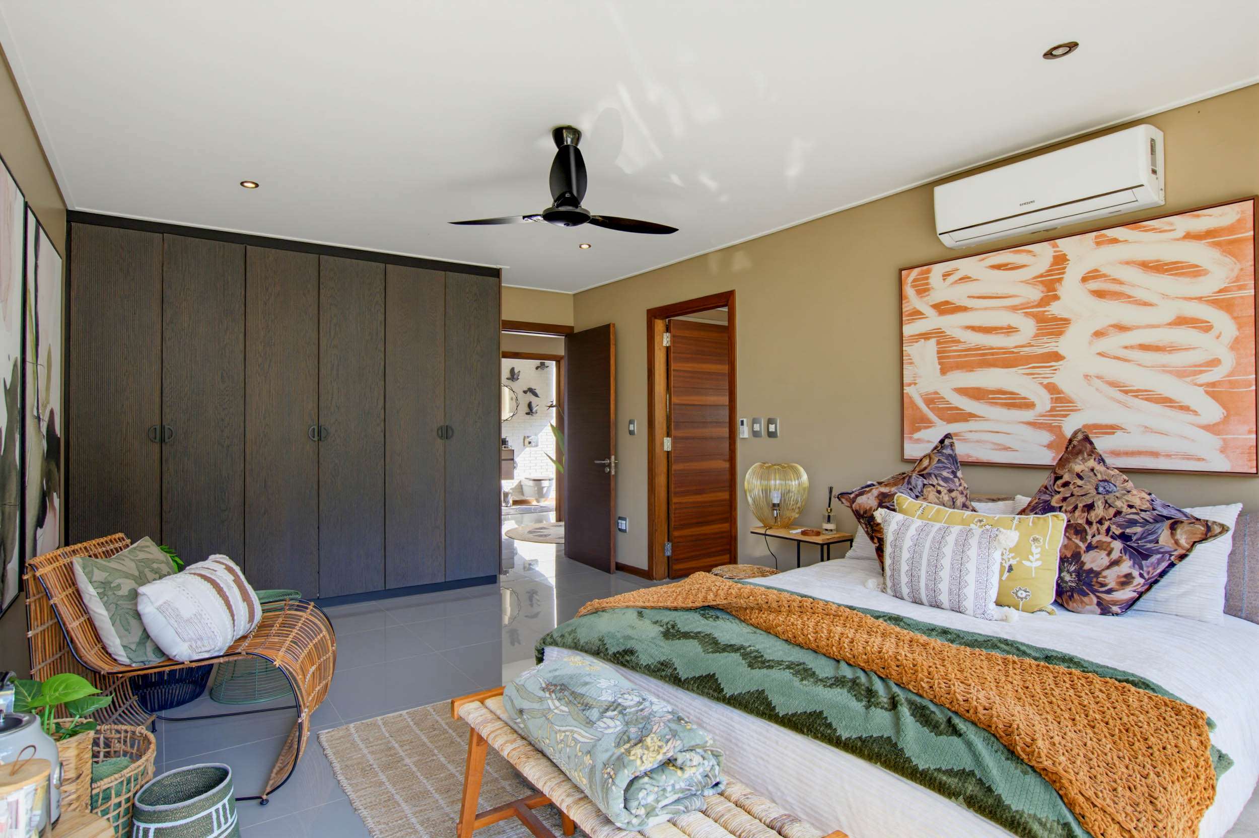  Contemporary Coastal Luxury with Panoramic Ocean Views in Brettenwood Estate - 物件實景