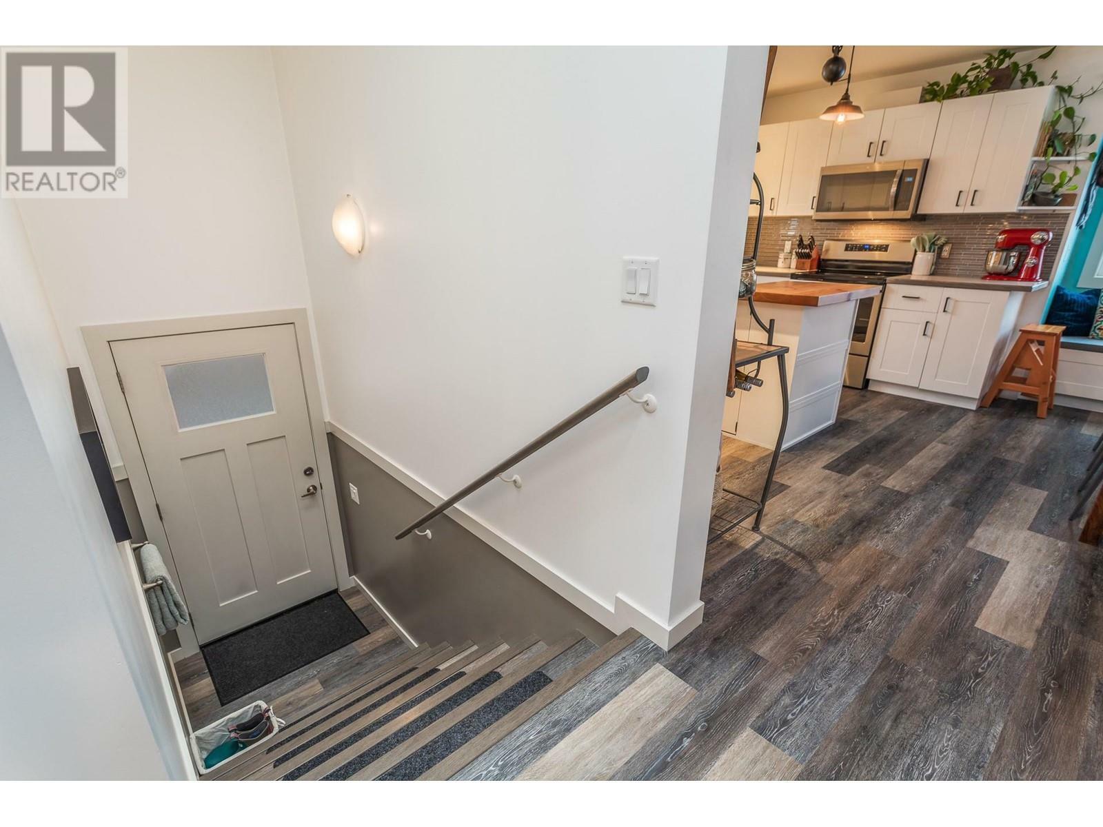 KELOWNA, British Columbia, V1X 2H2, CA, 3 Bedrooms Bedrooms, ,3 BathroomsBathrooms,Residential,For Sale,1839234