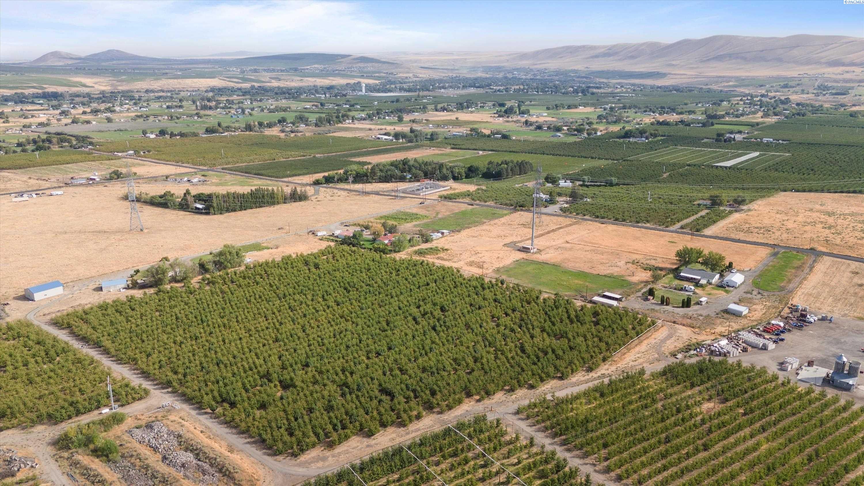 Benton City, Washington, 99320, United States, 3 Bedrooms Bedrooms, ,2 BathroomsBathrooms,Residential,For Sale,1998033