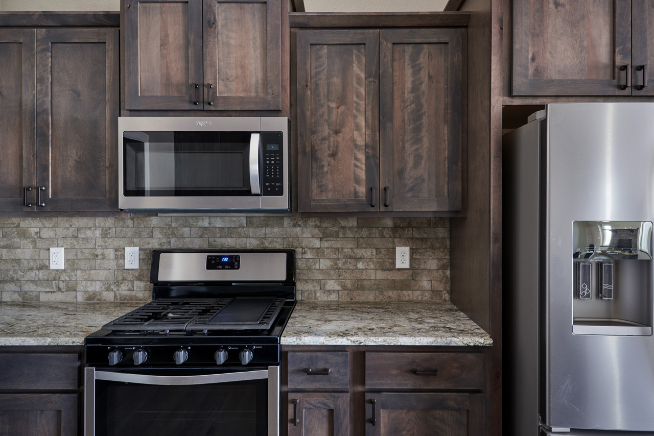 Cheyenne, Wyoming, 82009, United States, 3 Bedrooms Bedrooms, ,2 BathroomsBathrooms,Residential,For Sale,1978031