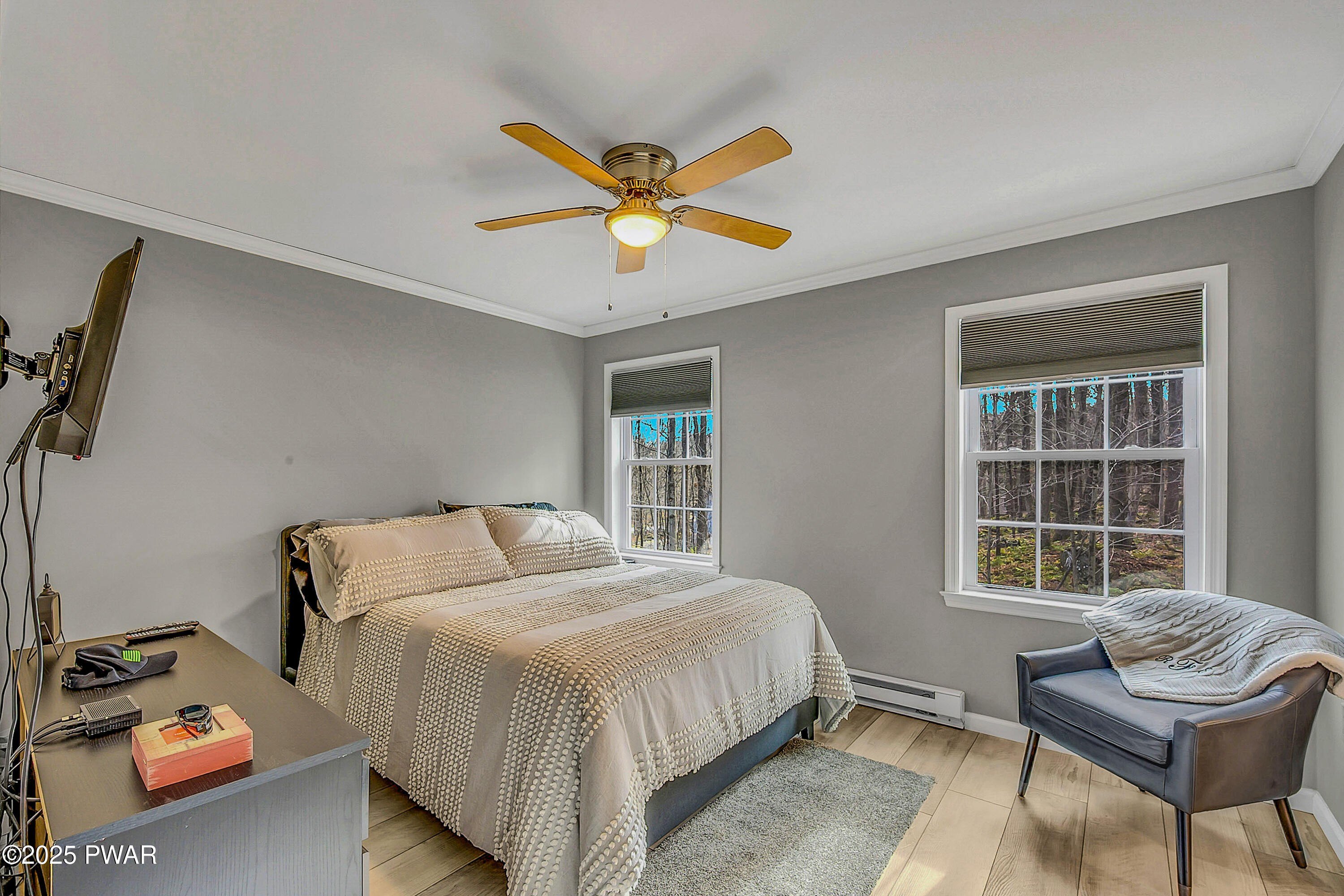 Lake Ariel, Pennsylvania, 18436, United States, 4 Bedrooms Bedrooms, ,4 BathroomsBathrooms,Residential,For Sale,1998731