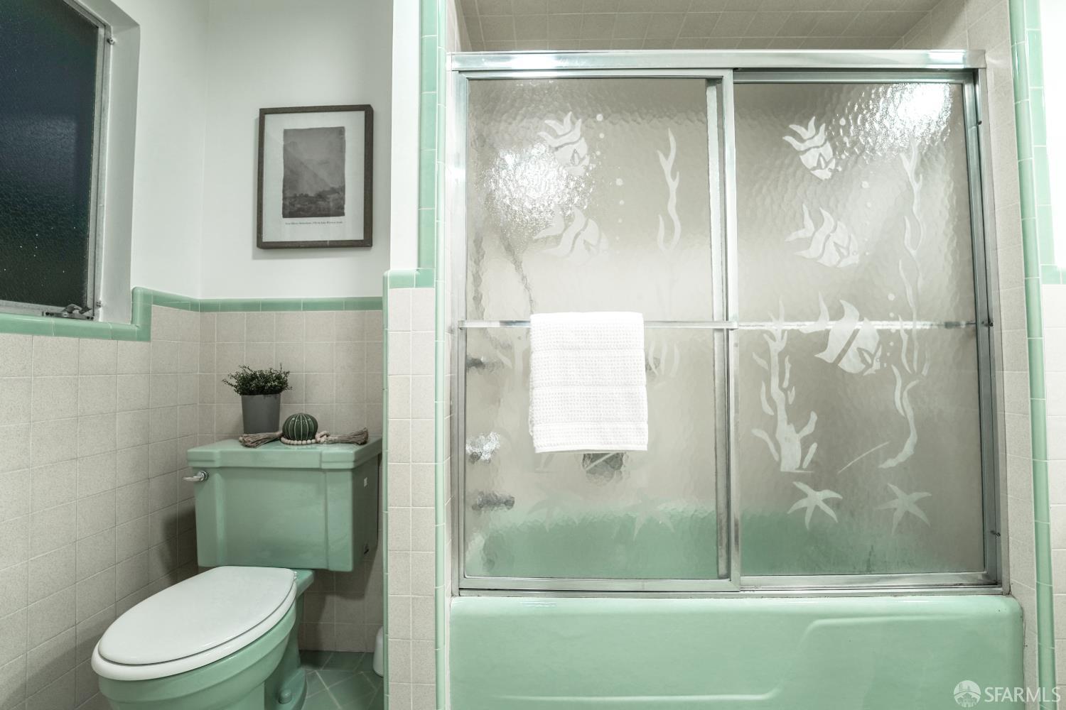 Daly City, California, 94014, United States, 4 Bedrooms Bedrooms, ,3 BathroomsBathrooms,Residential,For Sale,1992853