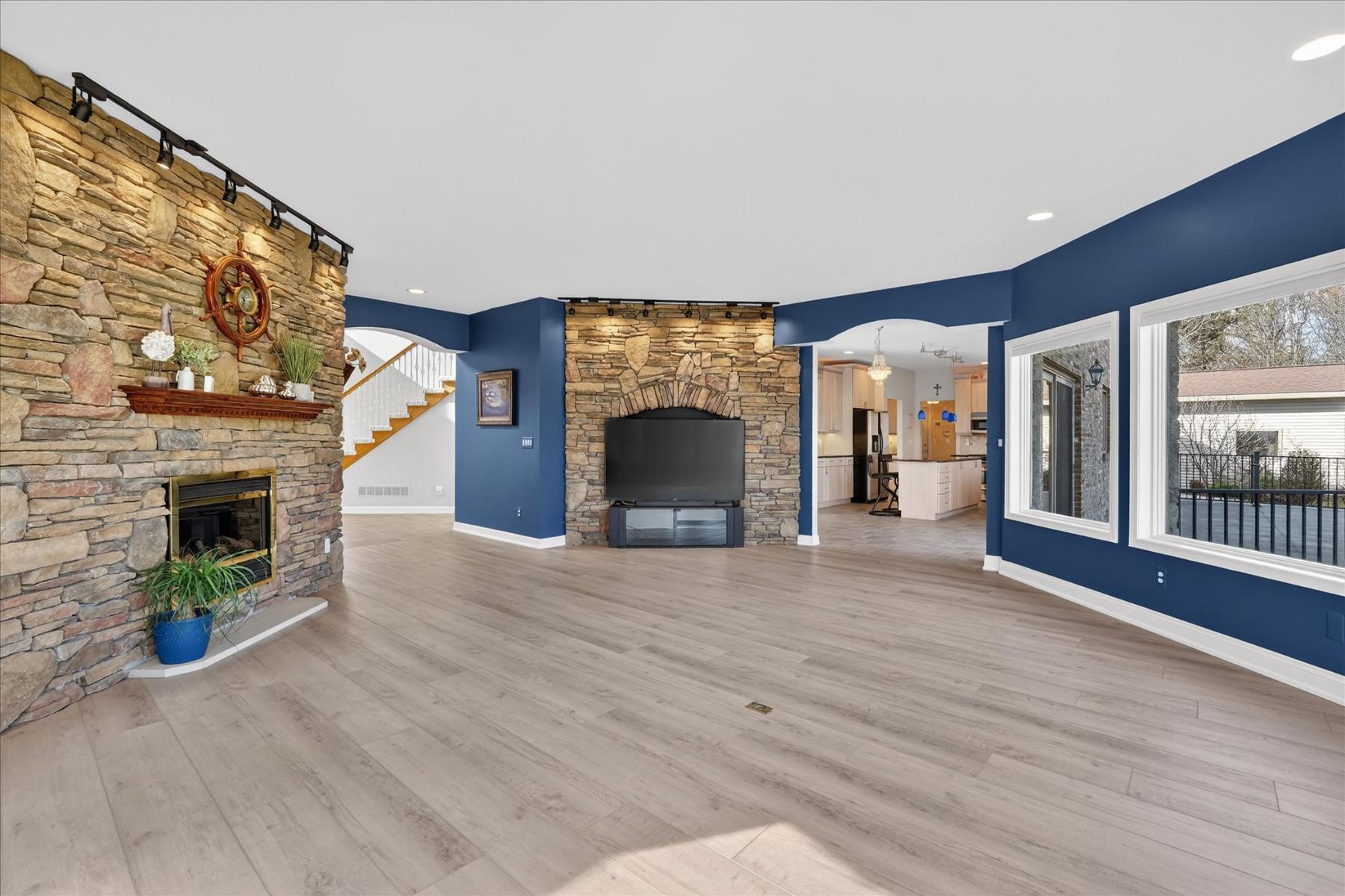  Groveland Township - 物件實景