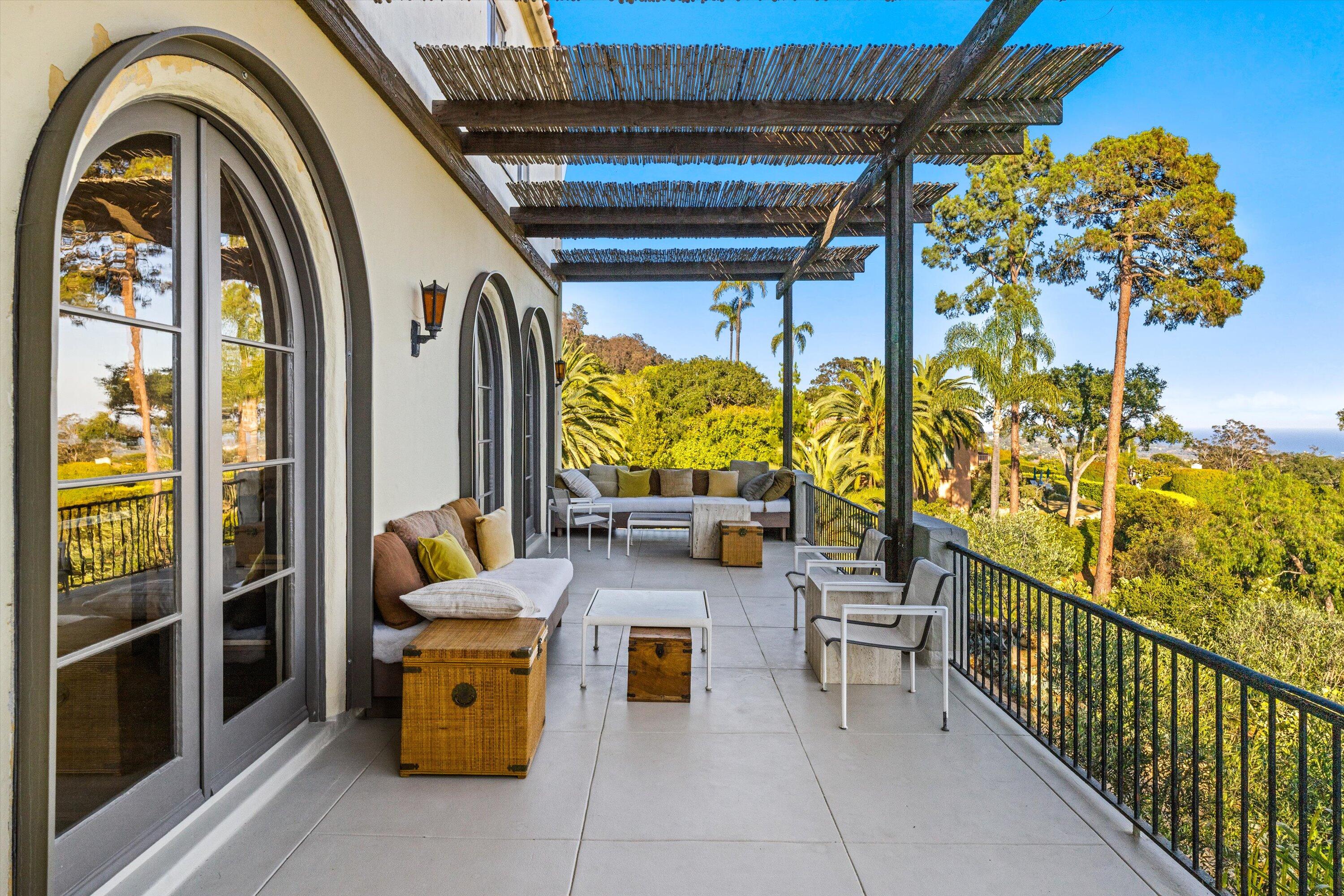 Santa Barbara, California, 93103, United States, 5 Bedrooms Bedrooms, ,5 BathroomsBathrooms,Residential,For Sale,1910824