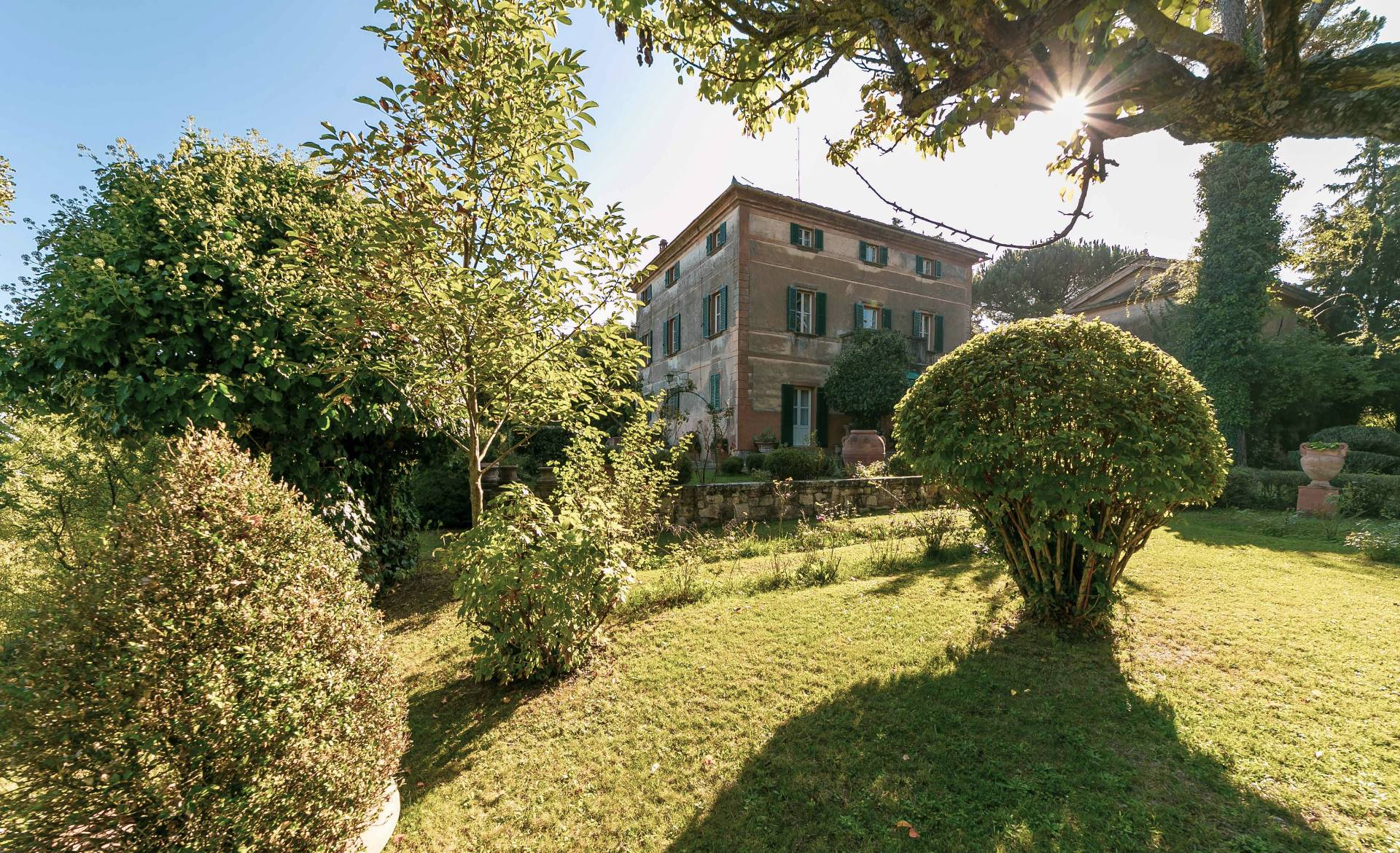 Via di Villa Bianca, Montepulciano, Siena, 53045, IT, 10 Bedrooms Bedrooms, ,10 BathroomsBathrooms,Residential,For Sale,Via di Villa Bianca,1311375