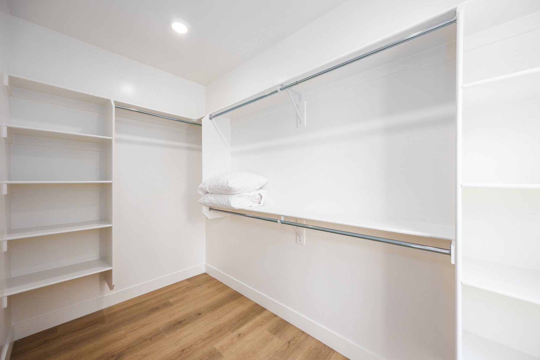 Effortless Luxury Condo Living In The Heart Of Holladay Village - 物件實景