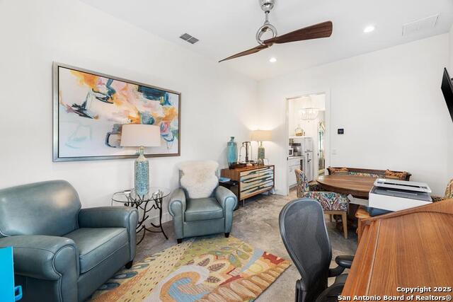 Fredericksburg, Texas, 78624, United States, 4 Bedrooms Bedrooms, ,5 BathroomsBathrooms,Residential,For Sale,1828714