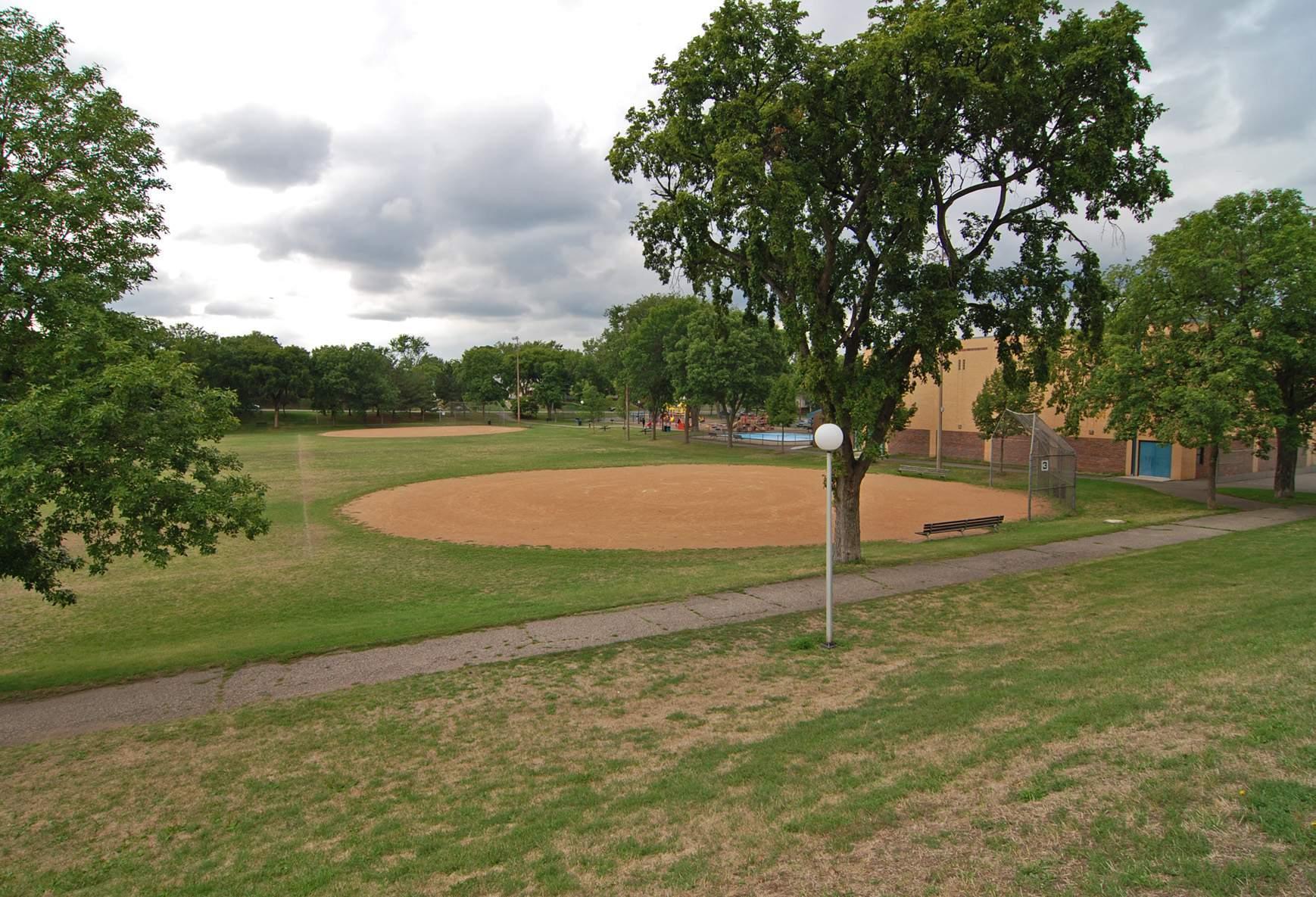 Minneapolis, Minnesota, 55407, United States, ,Residential,For Sale,1986483