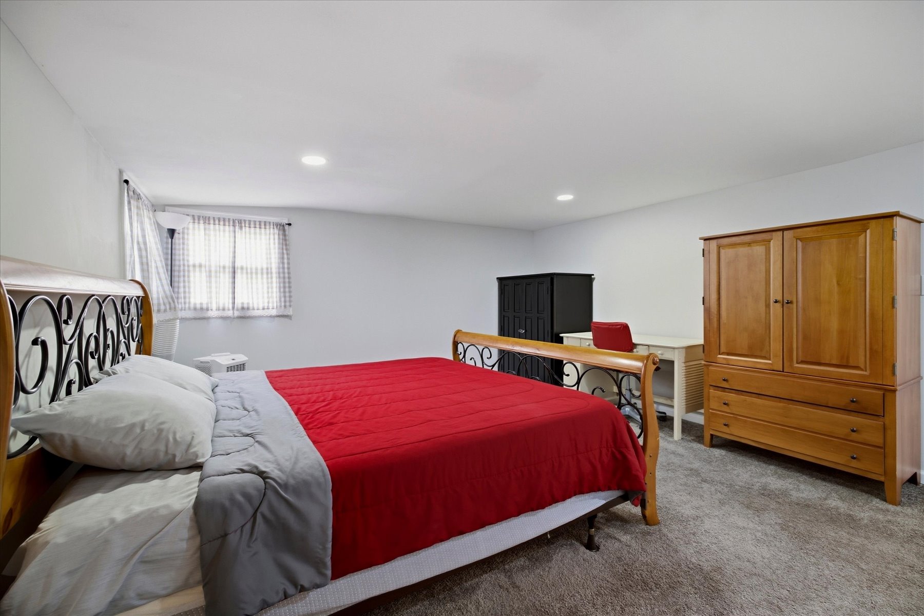 210 N Delaware Avenue, Massapequa, NY, 11758 - 物件實景