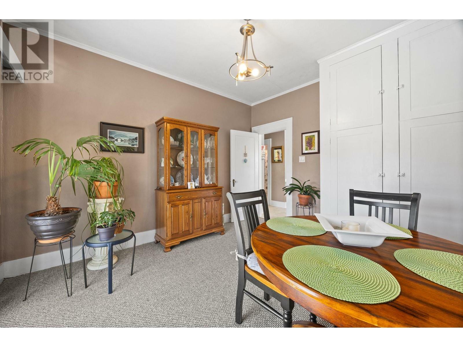 KELOWNA, British Columbia, V1Y 1A7, CA, 2 Bedrooms Bedrooms, ,1 BathroomBathrooms,Residential,For Sale,1837740