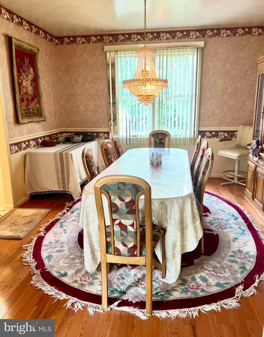 Chambersburg, Pennsylvania, 17202, United States, 5 Bedrooms Bedrooms, ,6 BathroomsBathrooms,Residential,For Sale,1989609