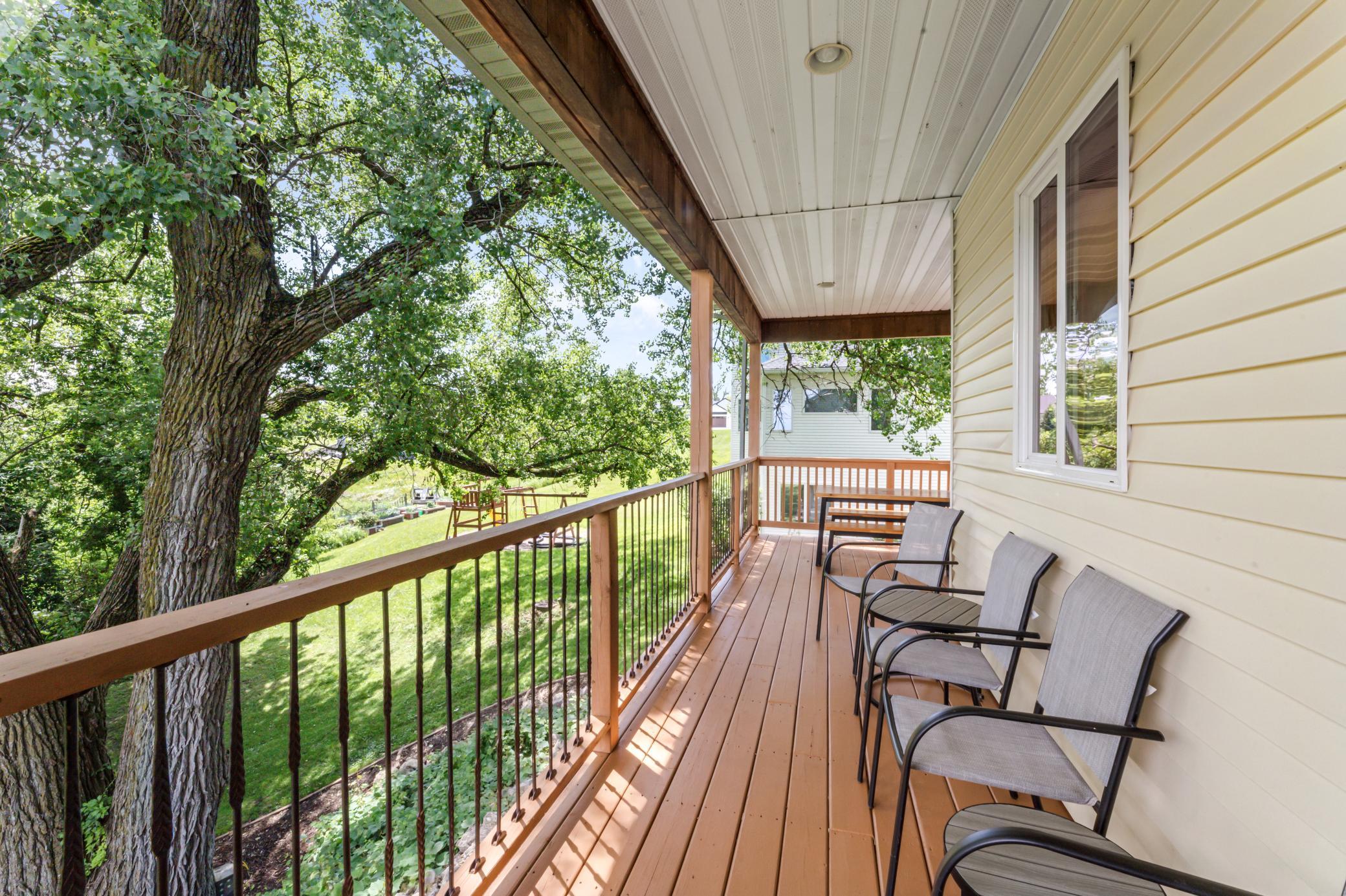 Winona, Minnesota, 55987, United States, 6 Bedrooms Bedrooms, ,4 BathroomsBathrooms,Residential,For Sale,1883576