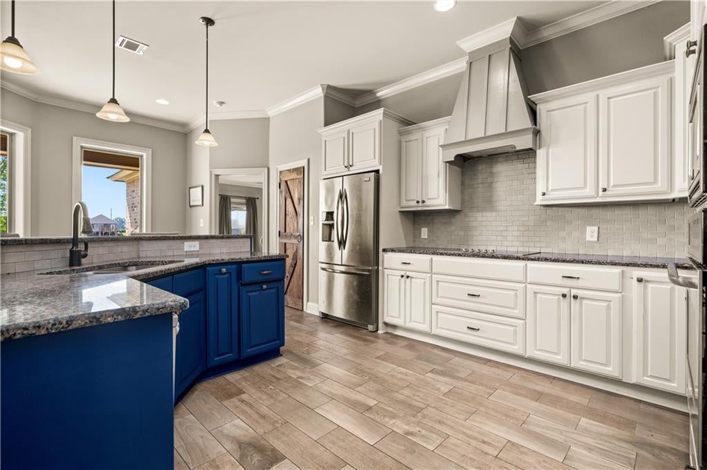 Natchitoches, Louisiana, 71457, United States, 4 Bedrooms Bedrooms, ,3 BathroomsBathrooms,Residential,For Sale,1974090