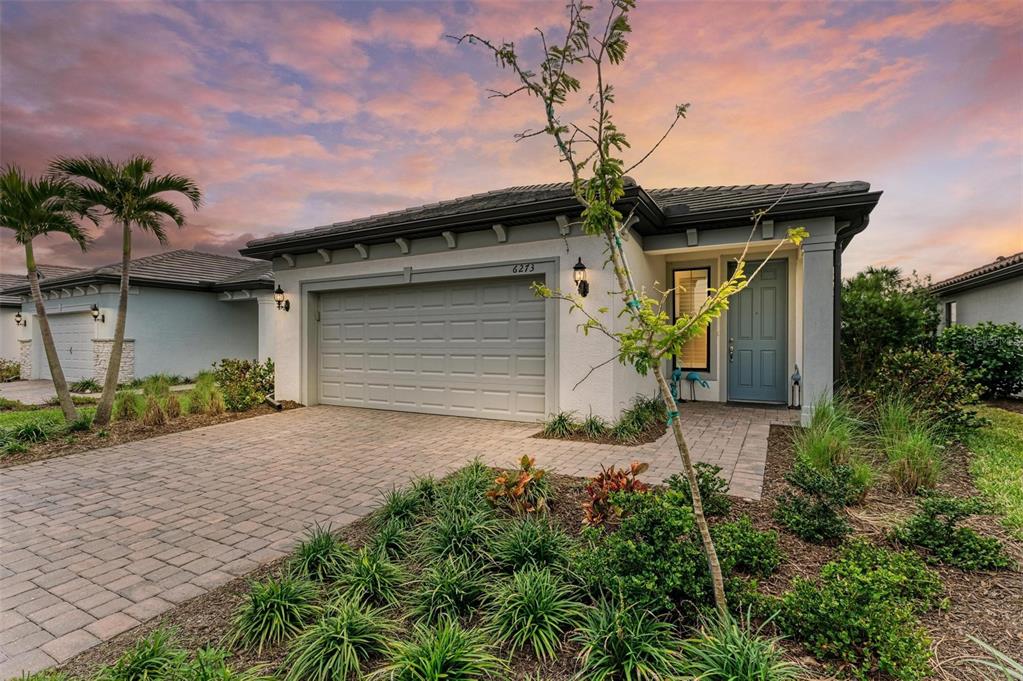 Nokomis, Florida, 34275, United States, 2 Bedrooms Bedrooms, ,2 BathroomsBathrooms,Residential,For Sale,1688604
