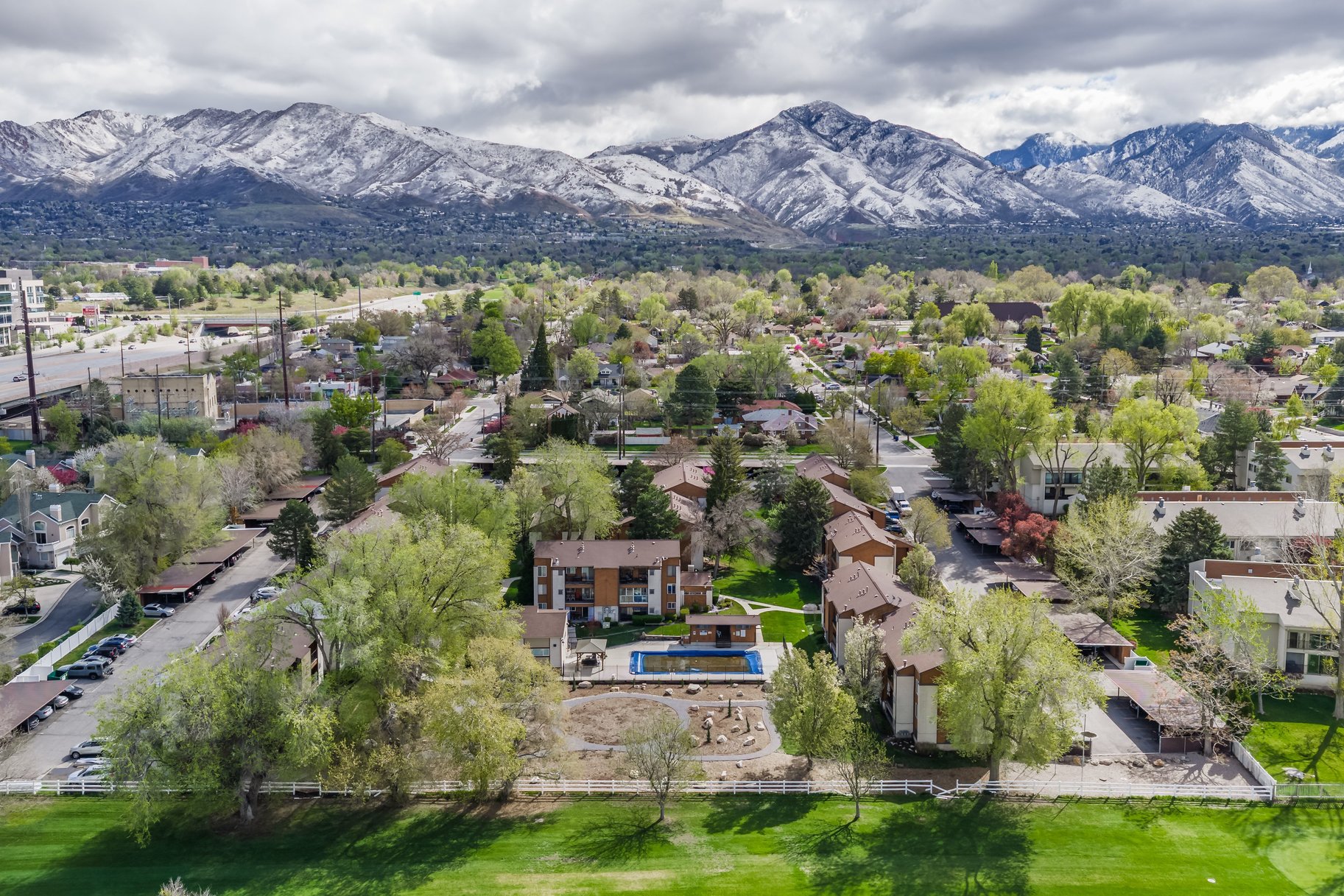  Chic Garden-Level Retreat in the Heart of Sugar House - 物件實景