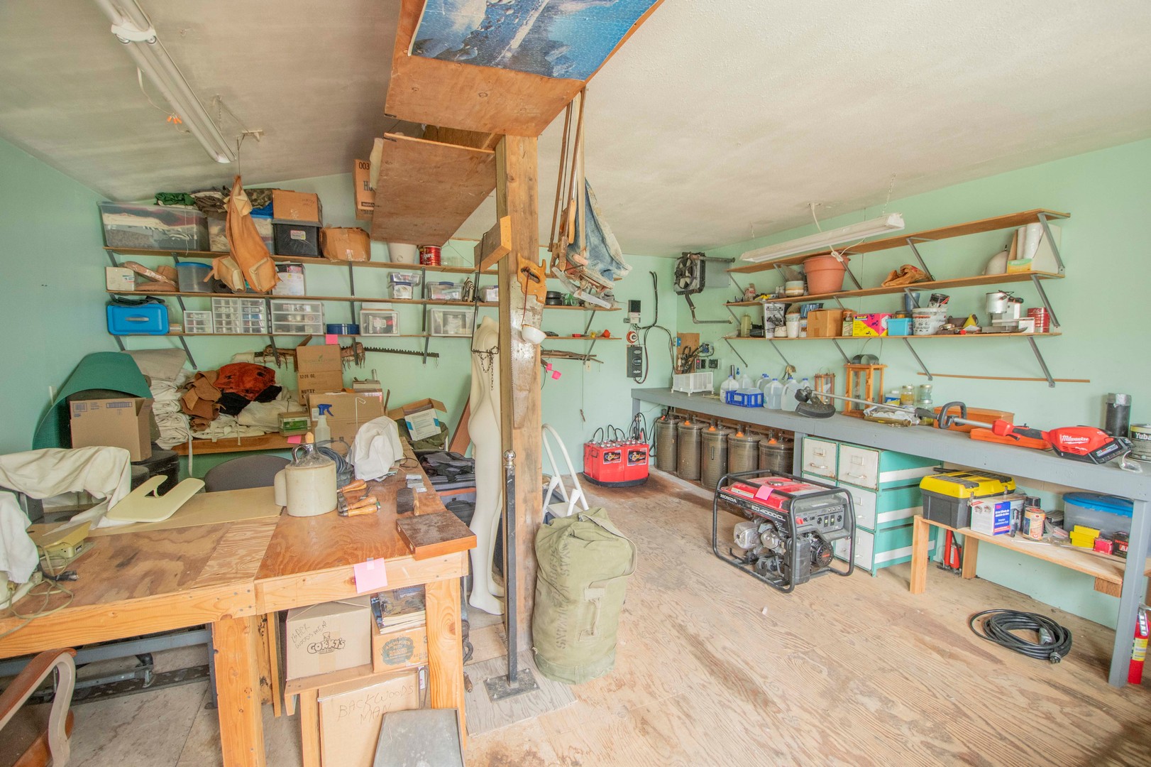 Naples, Idaho, 83847, United States, 2 Bedrooms Bedrooms, ,1 BathroomBathrooms,Residential,For Sale,1979957