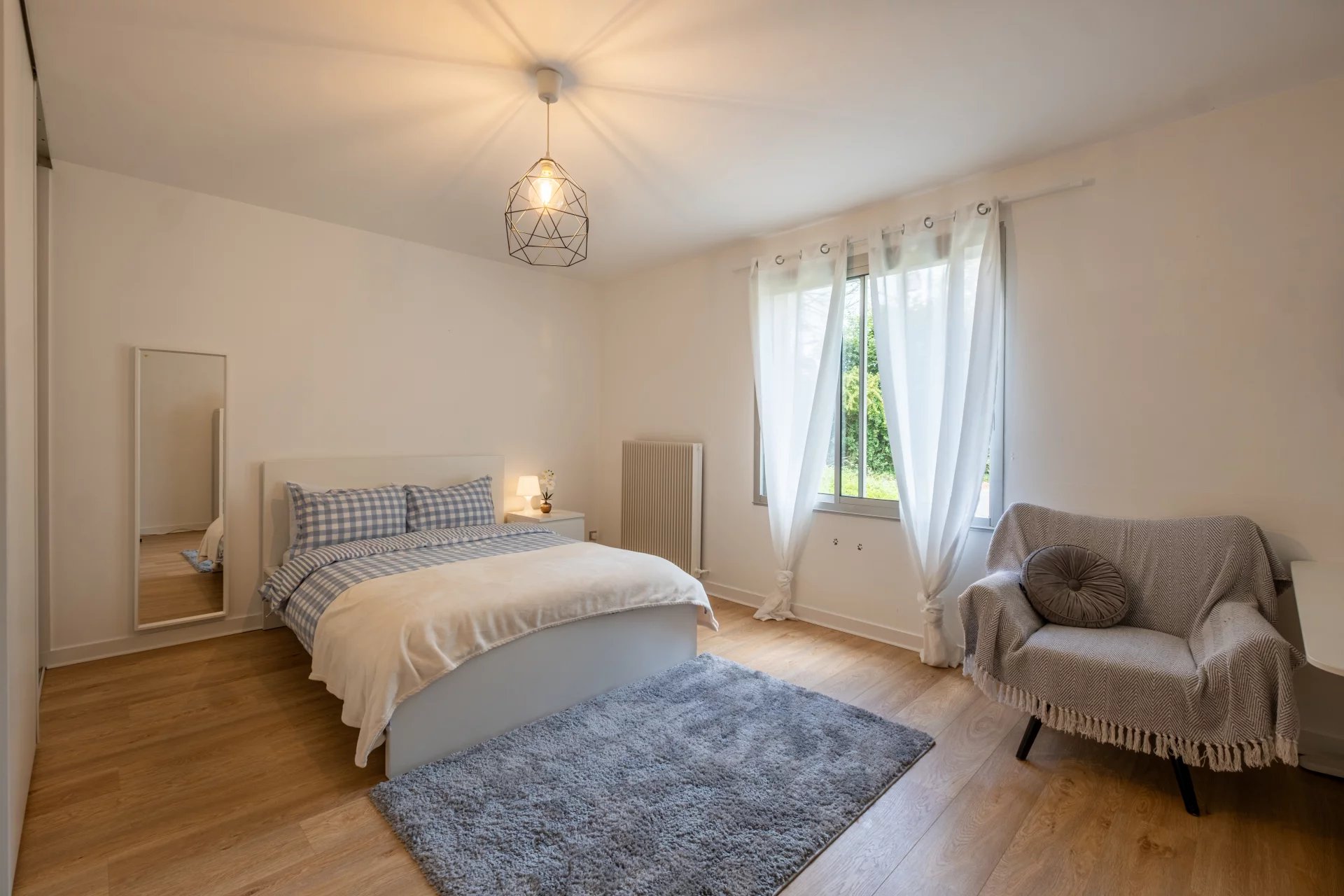 Bressuire, New Aquitaine, 79300, FR, 5 Bedrooms Bedrooms, ,6 BathroomsBathrooms,Residential,For Sale,1907709