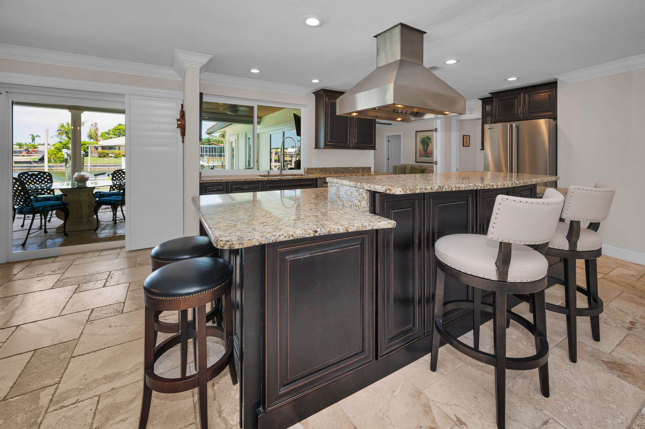 St Petersburg, Florida, 33703, United States, 4 Bedrooms Bedrooms, ,3 BathroomsBathrooms,Residential,For Sale,1978536