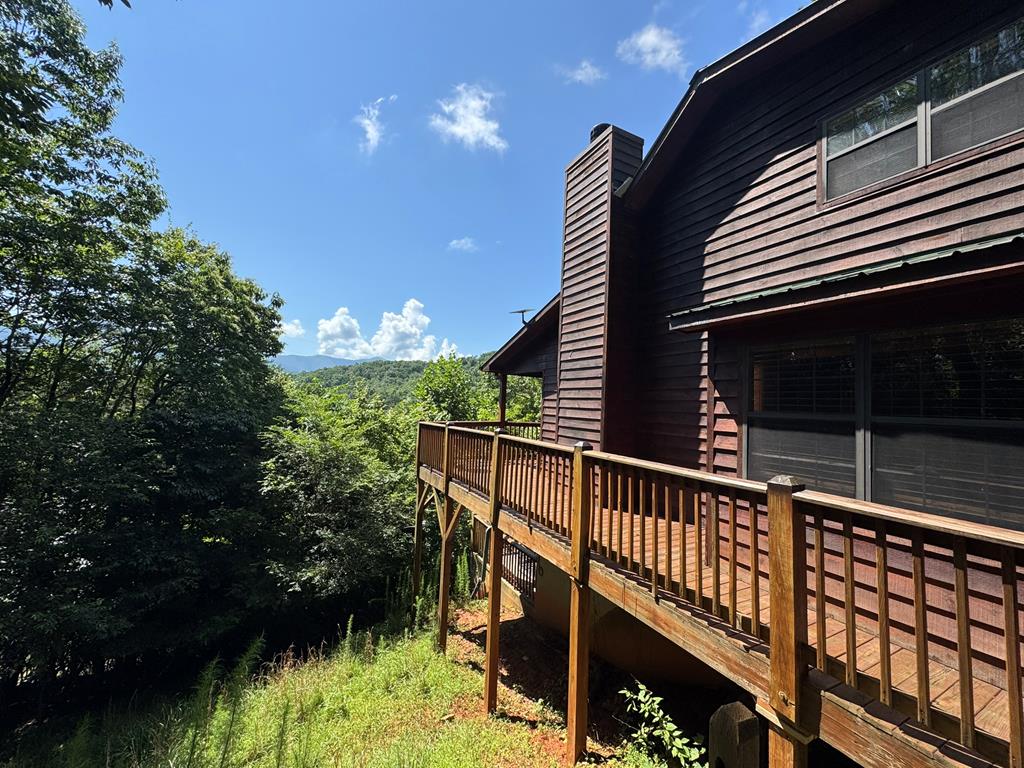 Young Harris, Georgia, 30582, United States, 3 Bedrooms Bedrooms, ,2 BathroomsBathrooms,Residential,For Sale,1863347