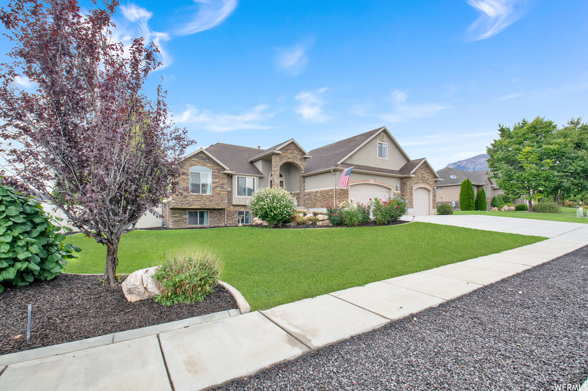3131 N Macintosh Way, Pleasant View, Utah, 84414, United States, 6 Bedrooms Bedrooms, ,4 BathroomsBathrooms,Residential,For Sale,3131 N Macintosh Way,1662539