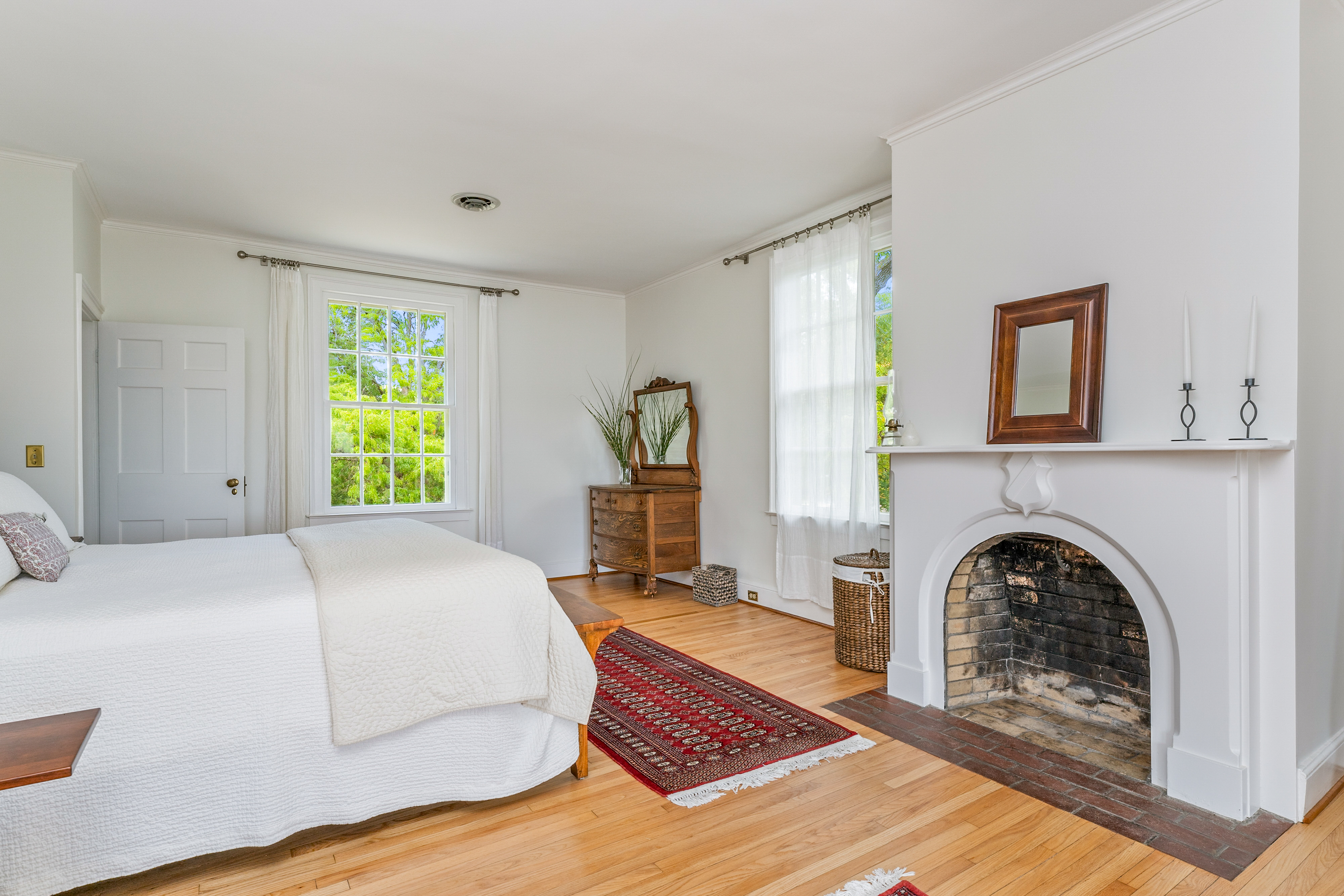  Eclectic City Home on Seneca Lake - 物件實景