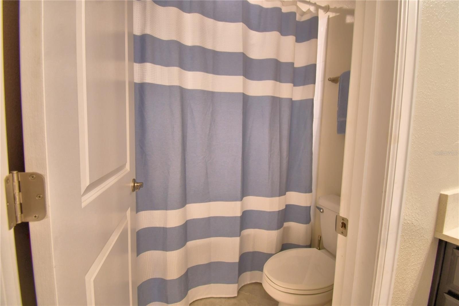 DAVENPORT, Florida, 33896, United States, 5 Bedrooms Bedrooms, ,3 BathroomsBathrooms,Residential,For Sale,1878806