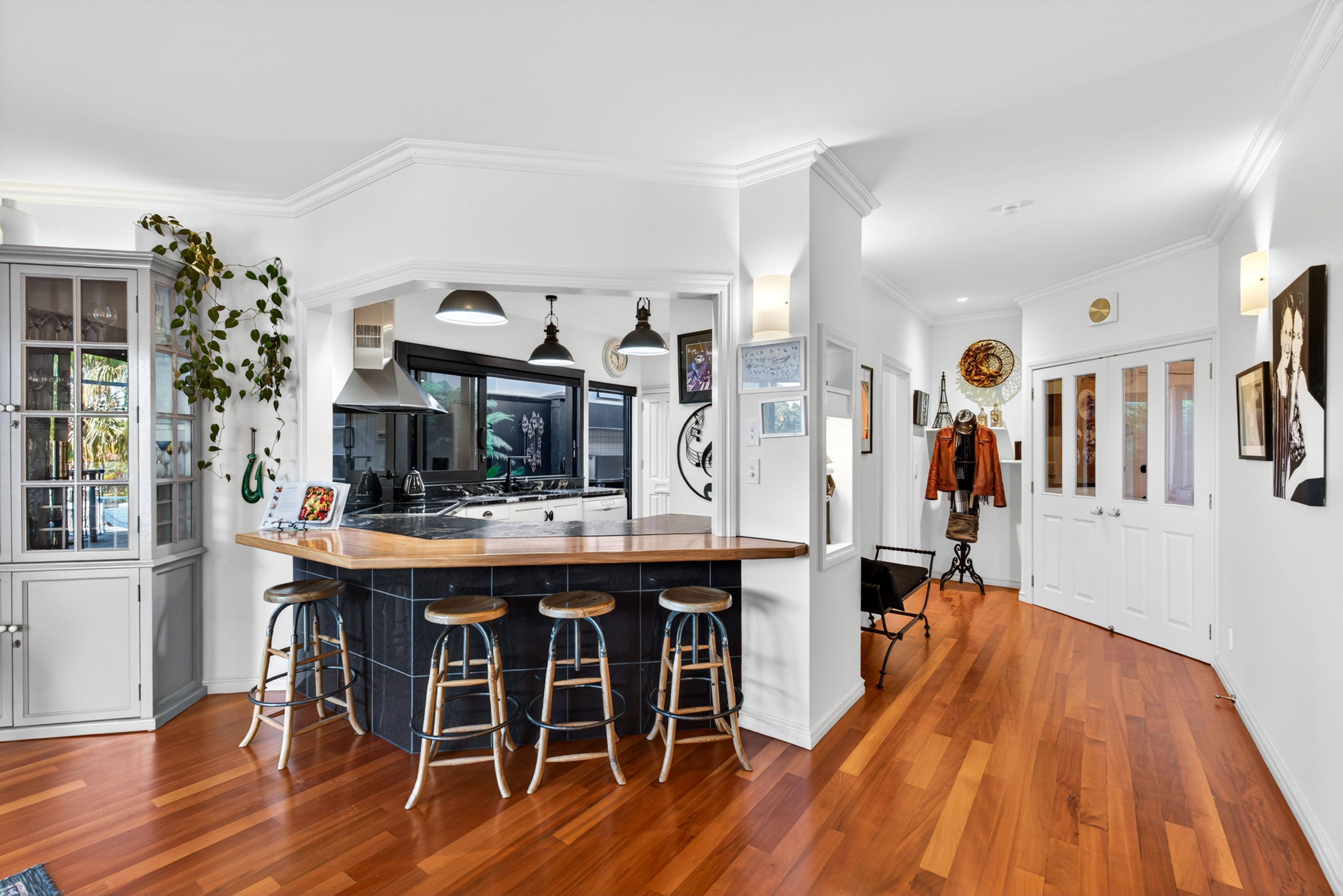  8 Selwyn Road, Hospital Hill, Napier, Hawke