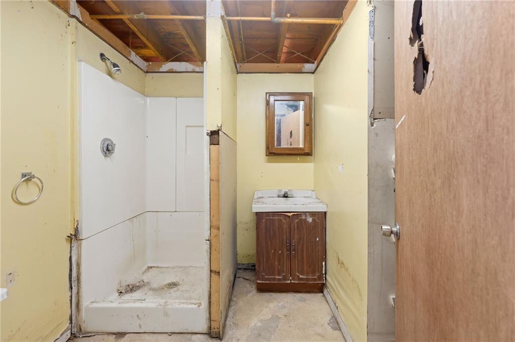 South Kingstown, Rhode Island, 02874, United States, 2 Bedrooms Bedrooms, ,2 BathroomsBathrooms,Residential,For Sale,1760949