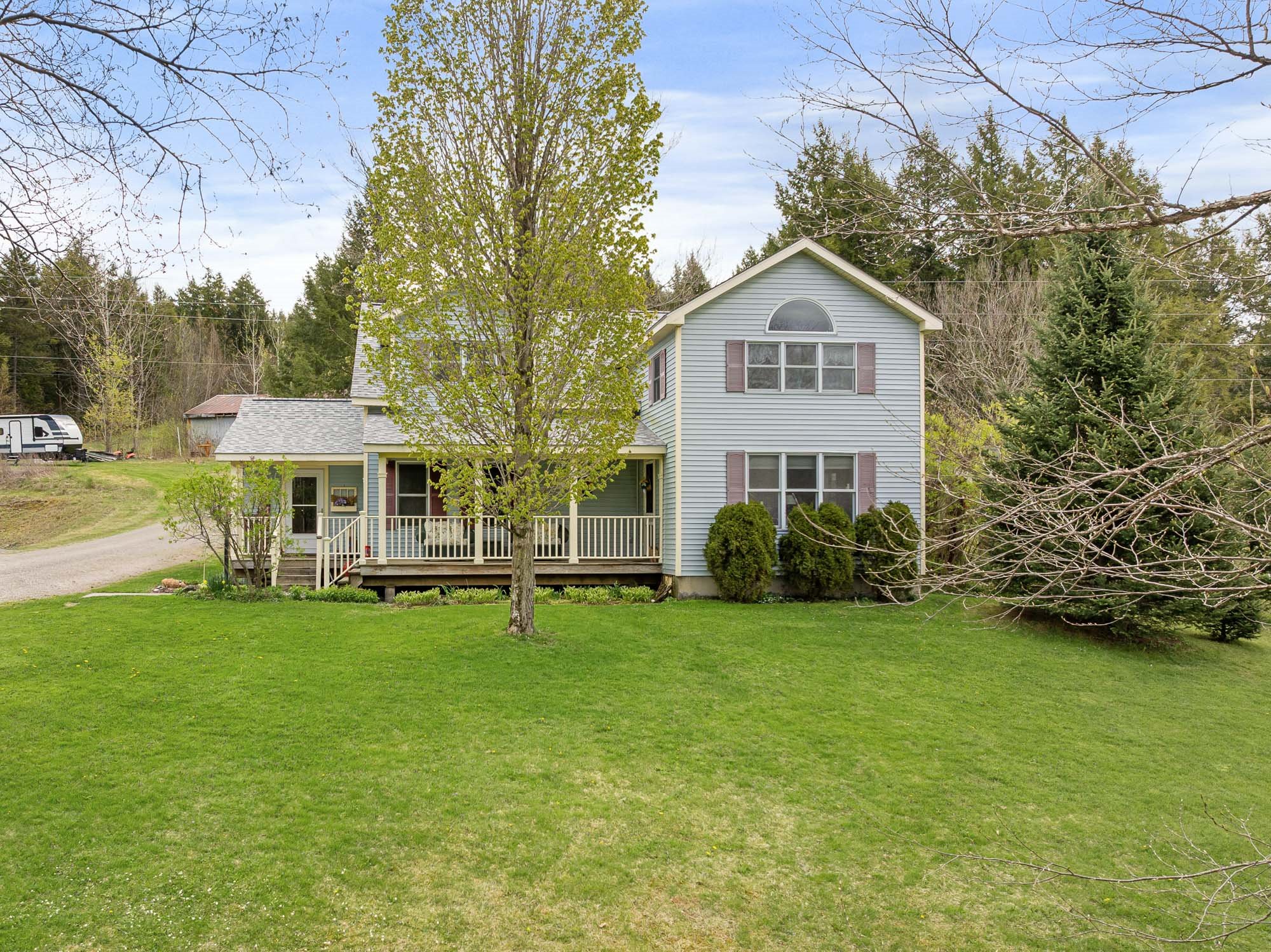  977 Lower Pleasant Valley Road - 物件實景