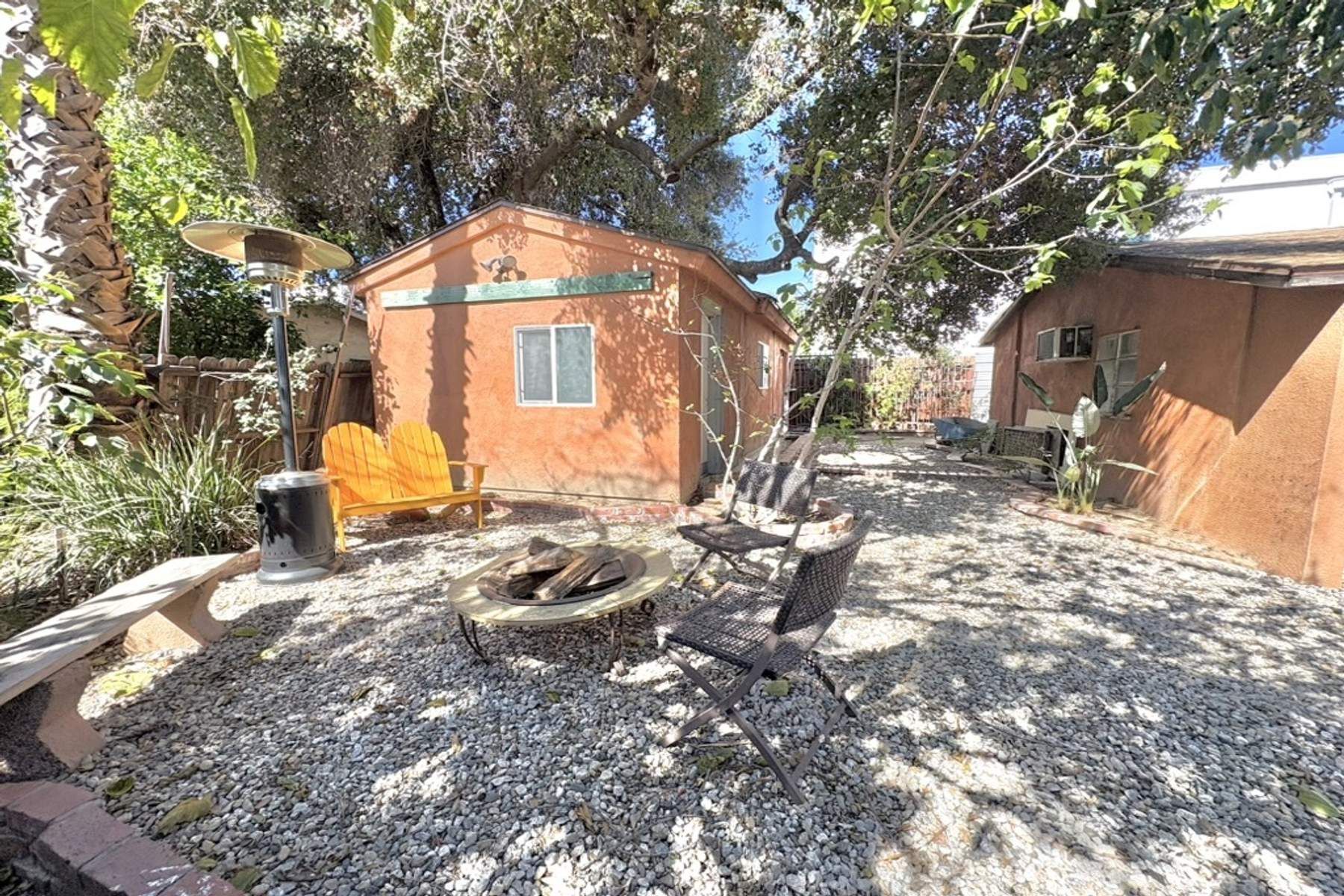  6041 Cleon Avenue - 物件實景