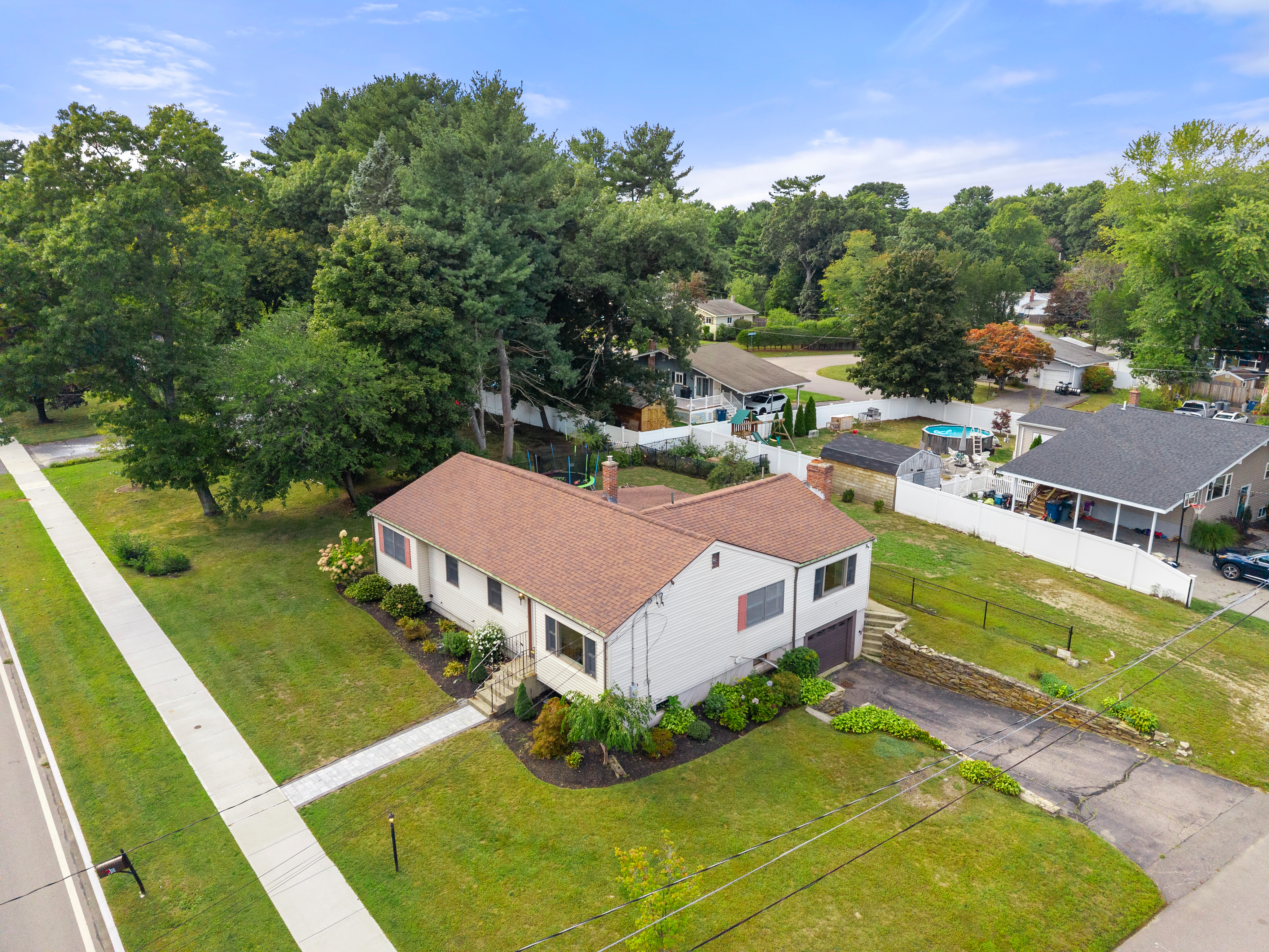  50 Main Street, Medway, MA, 02053 - 物件實景