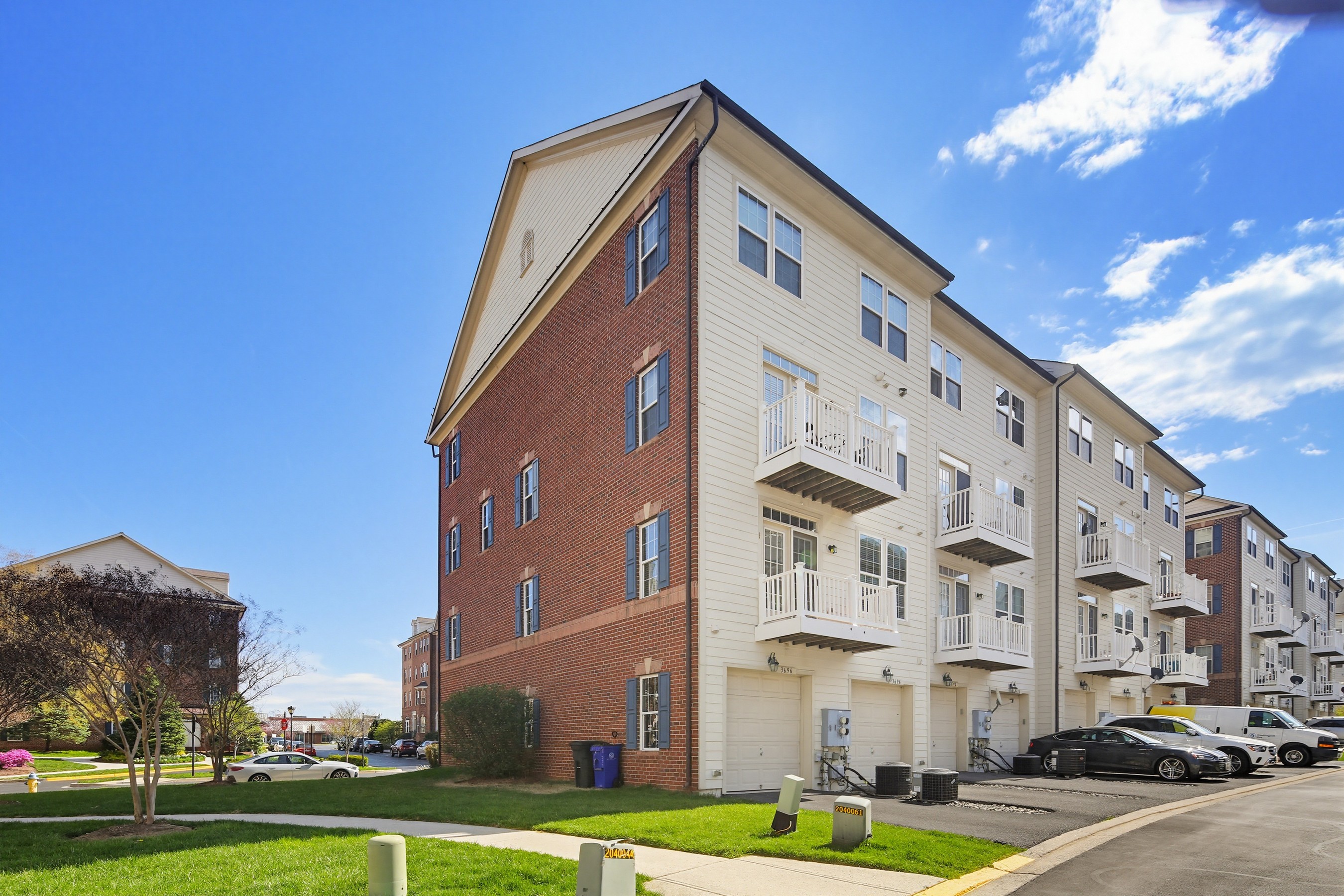  VILLAGES OF URBANA - 物件實景