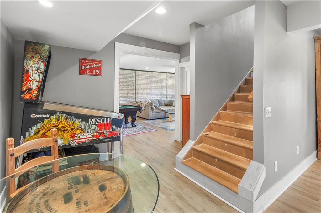 Flowery Branch, Georgia, 30542, United States, 3 Bedrooms Bedrooms, ,5 BathroomsBathrooms,Residential,For Sale,1985759