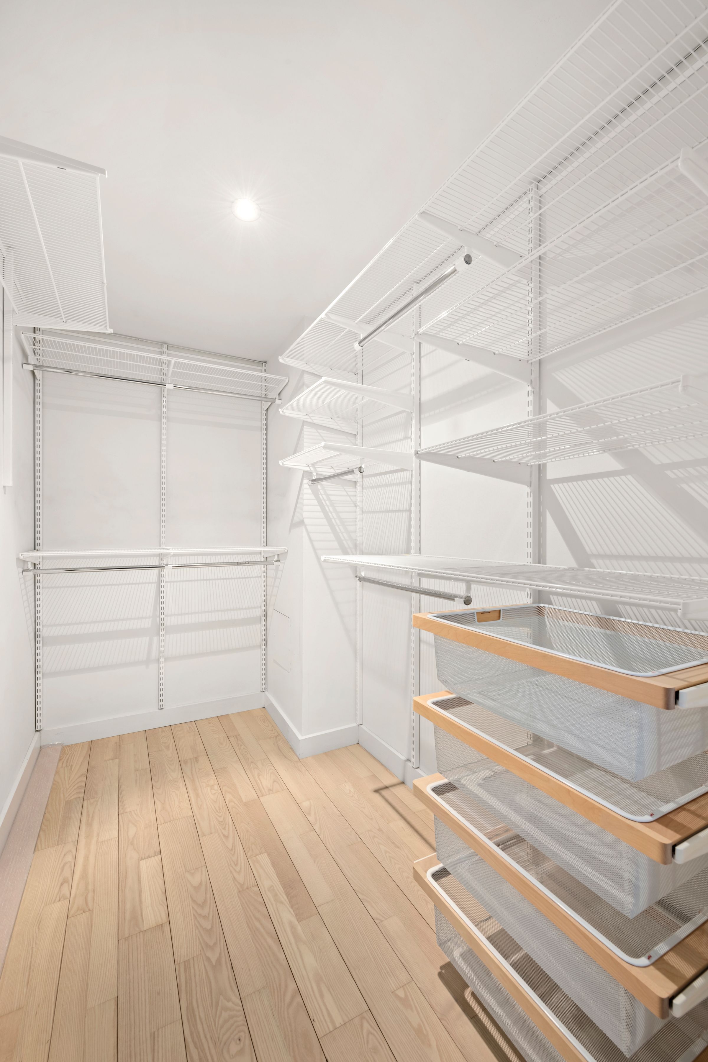  322 West 57th Street 23E - 物件實景