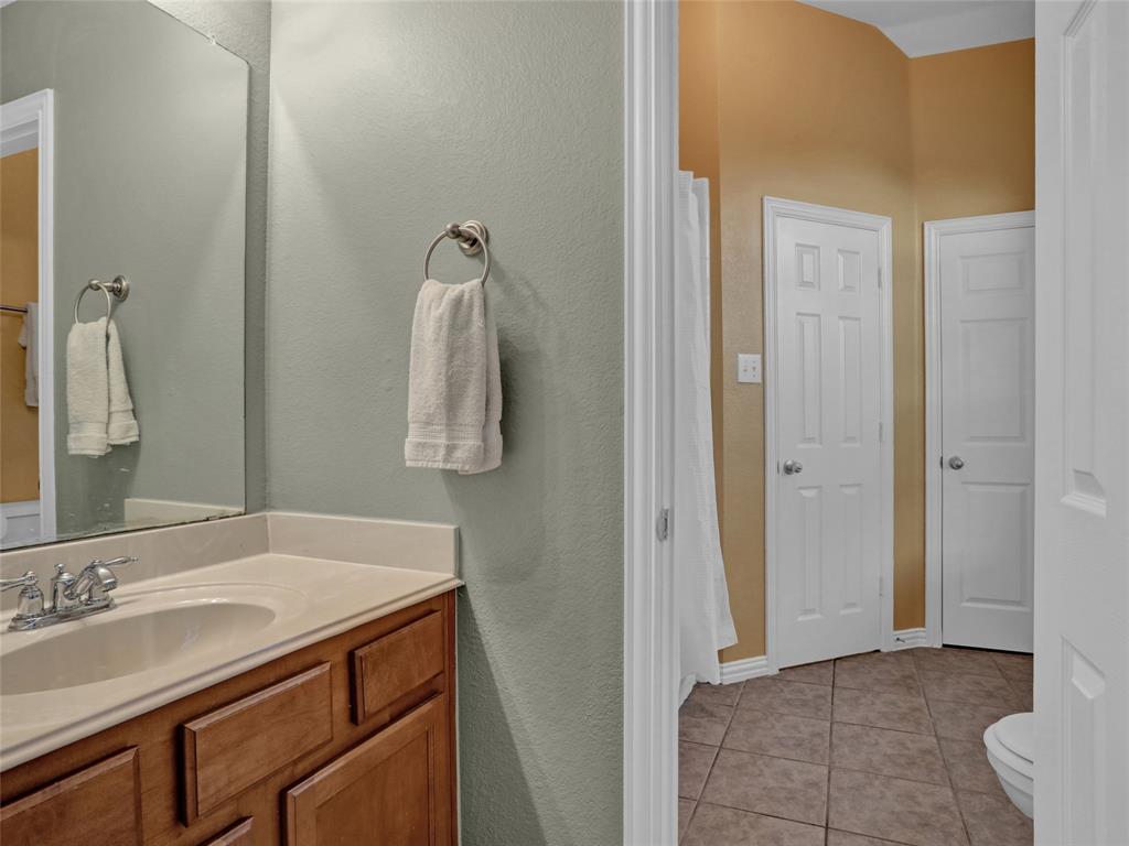 Frisco, Texas, 75035, United States, 4 Bedrooms Bedrooms, ,4 BathroomsBathrooms,Residential,For Sale,1907337